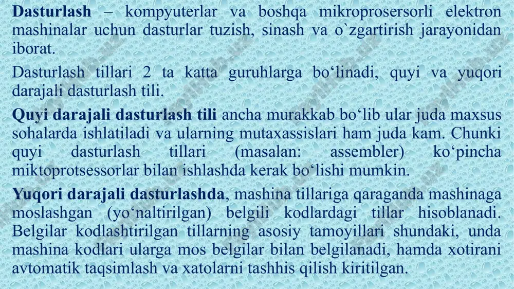 a uzatiladi, agar dastur matnida xatoliklar mavjud bo‘lmasa, komilyator “.obj” kengaytmali obyekt modul faylini hosil qiladi. oxirgi bosqichda komponovka (yig‘uvchi) yordamida “.exe” kengaytmali bajariluvchi fayl – dastur hosil qilinadi. bosqichlarda yaratiladigan fayllarning nomi dastur matni yozilgan fayl nomi bilan bir hil bo‘ladi. izohlar dastur matni uni tahlil qilayotgan dasturchiga tushunarli bo‘lishi uchun izohlar ishlatiladi. ular kompilyator tomonidan “o‘tkazib yuboriladi” va dasturning bajarilishiga xech qanday ta’sir qilmaydi. c++ tilida izohlar ikki hil ko‘rinishga ega. birinchi ko‘rinishi “/*” belgisidan boshlanib, “*/” belgisi bilan yakunlanadi. ikkinchi ko‘rinishi “//” belgisidan iborat bo‘lib, bitta qatorni o‘z ichiga oladi. quyidagi kodlar c++ dasturlash tilida istalgan dastur tuzish uchun umumiy hisoblanadi. c++ tili alfaviti va leksemalari. c++ dasturlar tili alfaviti va leksemalariga quyidagilar kiradi: •katta va kichik lotin alfaviti harflari; •raqamlar – 0, 1, 2, 3, 4, 5, 6, 7, 8, 9; •maxsus belgilar – { } | [ ] ( ) + - / % \ …