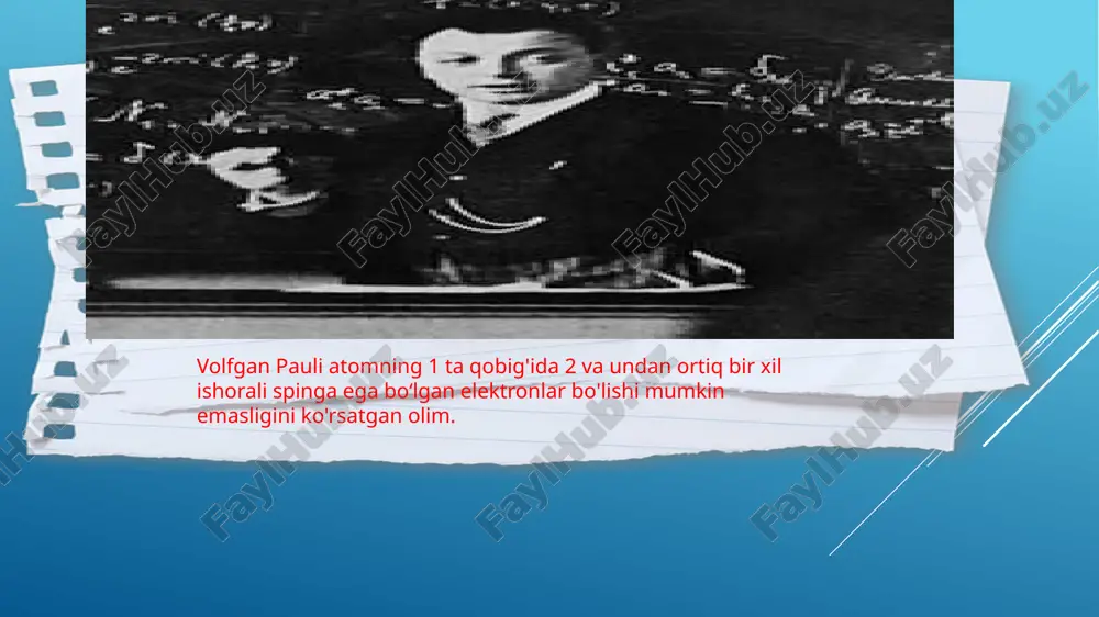 , orbital va magnit momenti, elektron spini 4 ta kvant soni bilan aniklanadi. pauli prinsipiga koʻra, atom yadrosiga yaqin boʻlgan elektron qobiq (k-qobiq) da 2 elektron, undan keyingi qobiq (l-qobiq) da 8 elektron va h. k. boʻladi. pauli prinsipi mendeleyev davriy sistemasilya joylashgan elementlarning atomlarida yopiq elektron krbiklarning mavjudligini toʻgʻri tushuntirib berdi; atom va molekula spektrlarini tushun-tirishda boshlangʻich manba boʻldi. 20-asr boshlarida elektronlari juft sonli atomlar va molekulalar toq sonli elektronlarga qaraganda kimyoviy jihatdan barqarorroq ekanligi maʼlum boʻldi. masalan, gilbert n. lyuisning 1916 yildagi "atom va molekula" maqolasida, uning oltita kimyoviy harakat postulatlarining uchinchisi, atom har qanday qobiqda teng miqdordagi elektronlarni ushlab turishga intiladi. 8 ta elektron, odatda kubning sakkiz burchagida simmetrik tarzda joylashgan deb taxmin qildi. 1919-yilda kimyogar irving langmuir, agar atomdagi elektronlar qandaydir tarzda bog'langan yoki to'plangan bo'lsa , davriy jadvalni tushuntirish mumkinligini taklif qildi. elektron guruhlari yadro atrofidagi elektron qobiqlar to'plamini egallaydi deb o'ylangan. 1922 yilda niels …