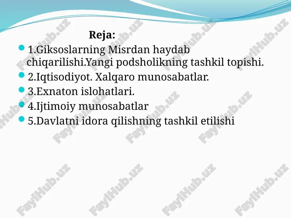 eb hiosoblanadi. xviii, xix sulolalar fir'avnlarining tashqi siyosati yangi podsholik davrida misr qo’shinlari qayta tashkil qilindi. giksoslar ta'siri ostida qo’shin tarkibiga jang aravalari kiritildi. misrda ot zavodlari tashkil qilinib, xo’jalikning yangi sohasi yilqichilik paydo bo’ldi. ot zavodlari davlat hokimiyati tomonidan taskil qilindi va ularni oliy mansabdor boshqargan. piyodalar asosiy harbiy qo’shinning asosiy qismi bo’lib qoldi. ammo uning qurol turlari yangilandi. qilichning 2 turi: og’ir, to’gri va yengilroq o’roqsimon qilichlar paydo bo’ldi. dushmanlardan yaxshiroq himoya uchun askarlar plastinkali sovut kiya boshladilar. qo’shin safini og’ir qurollangan kamonchi va nayzachilar to’ldira boshladi. qo’shinning yangi turi harbiy dengiz floti paydo bo’ldi. mudofaa inshootlari (fortifikasiya) qurish san'ati takomillashdi. yaxmos i giksoslarni osiyodan haydab chiqarib finikiyada misrning ta’sirini qayta tikladi. uning o’g’li amenxotep i osiyoda hech qanday urush olib bormadi, keyingi fir’avn tutmos i (er. avv. xvi asr oxiri) davrida misr yaqin sharqning eng katta davlatlaridan biriga aylandi. nubiya (kush)da katta yutuqlarga erishilib kamos misrning hududini …