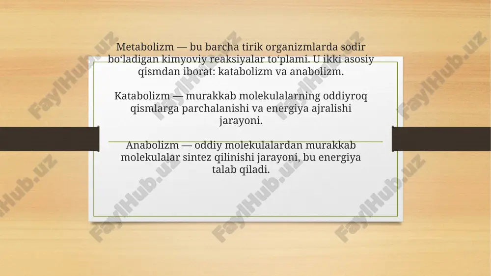 gar kasalliklari: metabolik o‘zgarishlar va organizmdagi ozuqa moddalarining yomon so‘rilishi kaxeksiyani keltirib chiqarishi mumkin. anabolizm normal holatdagi anabolizm: anabolizm organizmning o‘sishi va qayta tiklanishi uchun muhim ahamiyatga ega. masalan, hujayra bo‘linishi jarayonida oqsillar, dnk, va boshqa biomolekulalar sintez qilinadi. glyukoneogenez jarayonida oddiy moddalardan glyukoza hosil bo‘ladi, bu esa energiya zaxirasi sifatida xizmat qiladi. patologik holatdagi anabolizm: saraton: nazoratdan chiqqan hujayra o‘sishi anabolik jarayonlarning buzilishi bilan bog‘liq bo‘lib, bu hujayralarning haddan tashqari ko‘payishiga olib keladi. kushing sindromi: organizmda ortiqcha kortizol gormoni bo‘lishi oqibatida yog‘ va oqsillar sintezi noto‘g‘ri tartiblanadi, bu esa metabolik muammolarga olib keladi. saraton(rak) kasalligi saraton — bu hujayralarning nazoratsiz bo‘linishi va o‘sishi bilan bog‘liq xavfli o‘sma kasalligi bo‘lib, organizmning deyarli har qanday to‘qimasida paydo bo‘lishi mumkin. normal holatda hujayralar o‘sishi, bo‘linishi va o‘lishi tartiblangan jarayonlar orqali boshqariladi. saraton paytida esa bu jarayonlar buzilib, hujayralar cheksiz bo‘linib, o‘sma hosil qiladi. saraton kasalligining aniq sabablari to‘liq o‘rganilmagan, ammo quyidagi omillar …