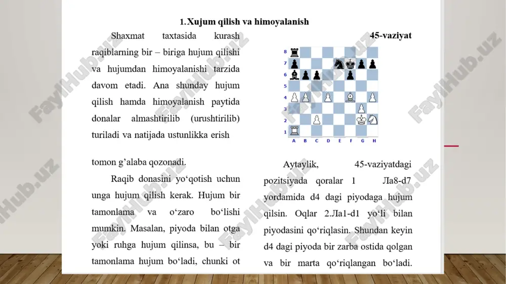 ay boshlansin: 1.e2-e4 e7-e5 2.kg1-f3 d7-d6. qoralar e5 dagi o‘z piyodasini d6 piyoda bilan qo‘riqlaydi. endi e5 piyodasiga faqat sipohlar bilangina (masalan, 3.b2-b3 va 4. cc1-b2 yo‘li bilan) hujum qilishning foydasi yo‘q. shuning uchun oqlar 3.d2-d4 yordamida piyodaga o‘z piyodasi bilan hujum qiladi. endi bir marta qo‘riqlanadigan e5 dagi piyoda ikki marta hujum ostiga olindi. shu sababli qoralar 3. … kb8-c6 o‘ynab, o‘z piyodasini ikkinchi marta qo‘riqlaydi. oqlar 4.cf1-b5 o‘ynab, qora otni ochmas qildi. (agar buning o‘rniga 4.d5:e4 bo‘lsa, 4. … kc6:e5 5.kfe:e5 d6:e5 6. fd1:d8++ kpe8:d8 dan keyin farzinlar bittadan ot va bittadan piyoda almashib krtib, hech qaysi tamon zarar ko‘rmas edi). endi c6 dagi ot yura olmaydi, chunki uni yurilsa, qora shoh filning zarbasi ostida qoladi. demak, u e5 dagi piyodani himoya qilishda qatnasha olmaydi. shuning uchun qoralar 4. … f7-f6 o‘ynab, o‘z piyodasini yana bir marta qo‘riqlashi yoki 4. … e5:d4 bilan ikki marta hujum ostida qolgan …