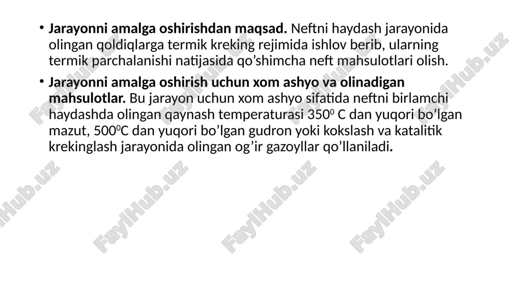 astion kolonnaning pastki qismiga, ikkinchi qism k-4 past bosimli bug’latish kolonnasining yuqori qismiga be riladi. k-4 kolonnaga berilgan xom ashyo og’ir g’azoyl fraksiyalari bilan tuyinib k-3 kolonnaga uzatiladi. k-3 kolonna tagligidan qoldiq p-1 pechga uzatiladi. k-3 kolonna ajratuvchi tarelka yordamida ikki qismga ajratilgan bo’lib, bu tarelkada yig’ilgan mahsulot p-2 pechga uzatiladi. p-1 va p-2 pechlarda termik kreking jarayoni borib, krekinglash mahsuloti bu pechlardan k-1 reakstion kolonnaga, undan yuqori bosimli bug’latish kolonnasi k-2 ga uzatiladi. k-2 kolonnada suyuqlik bug’ sistemasidan kreking-qoldiq ajratiladi va k-4 kolonnaning pastki qismiga beriladi. k-4 da kreking qoldiqdan kerosin-gazoyl fraksiyasi bug’lari ajralib, kolonna yuqorisidan chiqariladi. k-2 kolonna yuqorisidan chiqarilayotgan bug’lar k-3 rektifikastion pastki qismiga uzatiladi. k-3 kolonna yuqorisidan benzin bug’lari va gaz chiqarilib, xk-1 sovitgich va e-1 gaz separatori vositasida nostabil benzin va gazga ajratiladi. nostabil benzin t-3 isitgich orqali k-5 stabilizastion kolonnaga berilib, undan engil uglevodorodlar bug’latiladi va e-1 da ajralgan gaz bilan birga gazni fraksiyalash …
