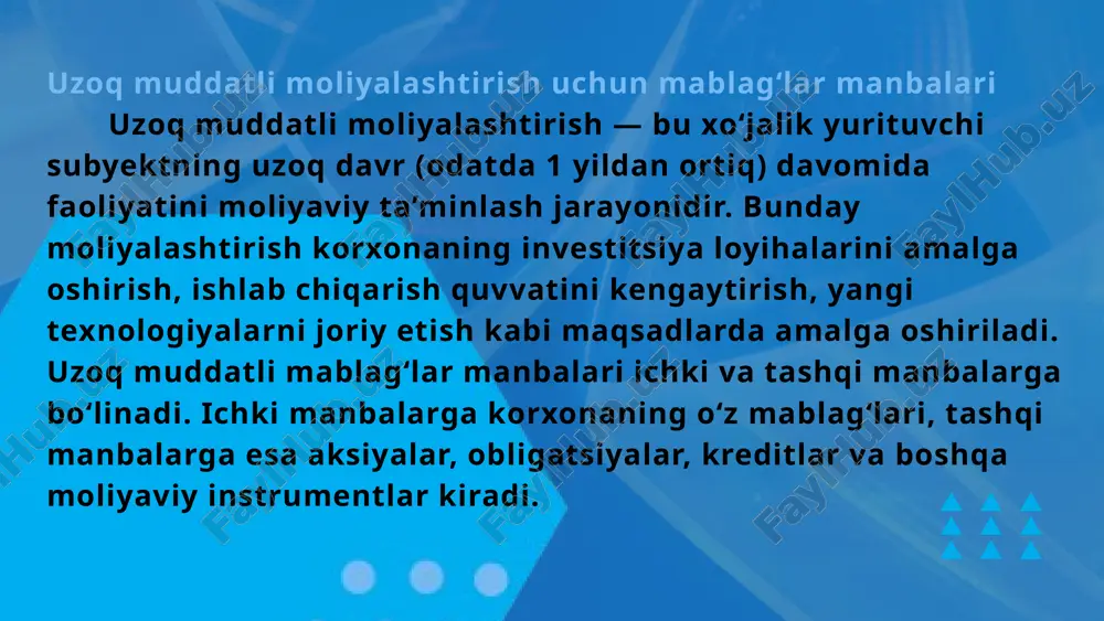 irish xususiy kapital-bu? — korxona egalari yoki aksiyadorlar tomonidan kiritilgan mablag‘larni ifodalaydi. u korxonaning moliyaviy mustaqilligini ta’minlaydi va uzoq muddatli moliyalashtirishning eng barqaror manbasi hisoblanadi. xususiy kapitalni oshirish foydaning reinvestitsiyasi, yangi aksiyalar chiqarish yoki qo‘shimcha sarmoyadorlarni jalb qilish orqali amalga oshiriladi. xususiy kapitalga tayanish korxonaga moliyaviy barqarorlik beradi, biroq investorlar nazoratning kamayishidan xavotirlanishlari mumkin. finance - presentation xususiy kapitalning afzalliklari va kamchiliklari kamchiliklari esa kapital narxining yuqoriligi, dividend to‘lash majburiyati va aksiyadorlar sonining ortishi bilan nazoratning pasayishidir. shu bois, korxonalar xususiy kapitalni boshqa moliyaviy manbalar bilan uyg‘unlashtirib ishlatishga intiladilar. afzalliklariga korxonaning mustaqilligi, to‘lov majburiyatlarining yo‘qligi va moliyaviy xavfning pastligi kiradi. aksiyalarni joylashtirish, obligatsiyalar chiqarish, retirement products bank kreditlari olish, lizing, franchayzing va davlat grantlari kiradi. kapitalni jalb qilish metodlari kapitalni jalb qilishning asosiy metodlariga: har bir metodning o‘ziga xos afzallik va xavflari mavjud. misol uchun, aksiyalar chiqarish orqali korxona uzoq muddatli mablag‘ oladi, lekin nazorat ulushi kamayadi; kredit esa tezroq, …