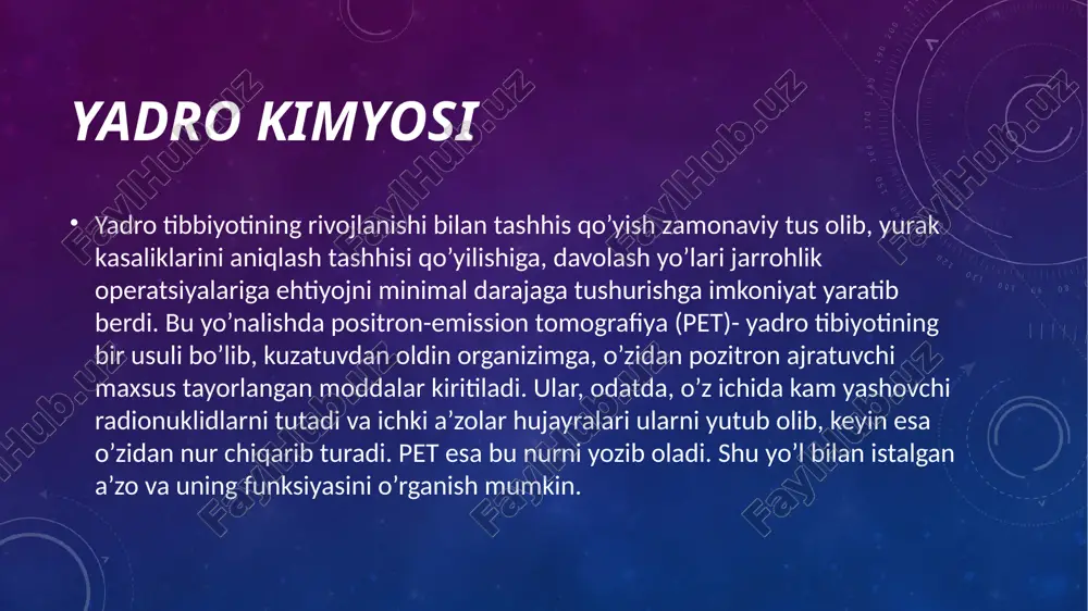fasi bu tekshiruvlarni o’tkazishdan oldin bemorni tayorlash, bu usularni foydali yoki zararli ekanligini tushuntirish va skaner apratiga qanday tushish kerak ekanligini tushuntirishdan iborat. tc99 , j131 , ga67 kabiradiaktiv indikatorlar yuboriladi. radiaktiv elementlarning tarqatadigan nurlari radiaktiv elementlar o’zidan uch hil nur α-, β-, γ- tarqatib boshqa element yadrolarini hosil qiladi. radiaktiv nurlanish uch turga bo’linadi: alfa(α), beta (elektronli – β+ va β- pozitronli), va gamma (γ) nurlanish. alfa- nurlanish kuchli ionlash xossasiga ega bo’lib, 0,01mm qalinlikdagi to’siqlardan o’tadi. beta(β-) - nurlanish 0,01m qalinlikdagi to’siqdan o’ta oladi. pozitron (β+)-nurlanish kuchli o’tish xossasiga ega;0,1m qalinlikdagi to’siqdan o’ta oladi. gamma (γ)- nurlarbu yuqori energiyali nur bo’lib, 400-500sm qalinlikdagi to’siqdan o’ta oladi. radiatsiyaning biologik tasiri radiatsiyaning o’tishi yo’lida molekulalar bilan to’qnashub, ulardan electron otilib chiqadi va beqaror ionlar hosil bo’ladi. agar shu ionlantiruvchi nurlanish odam tanasi orqali o’tsa u suv molekulalari bilan tasirlashib, elektronini siqib chiqaradi va (h2o+) zarachalari hosil bo’ladi. radiatsiyaga eng sezgir …