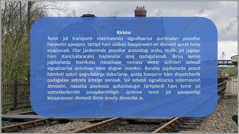 tti dawam ettiriw haqqında buyrıq beredi. sonday-aq, signalizaciya sisteması joldıń boslıǵı, stanciyalardıń jaǵdayı hám jónelis almasıwı haqqında da maǵlıwmat jetkerip turadı. zamanagóy signalizaciya sistemaları elektron basqarıw tiykarında isleydi. bul sistemalar avtomat tárizde signallardı uzatadı, poezdlar arasındaǵı háreketti real waqıt rejiminde qadaǵalaydı hám qáwip payda bolǵanda eskertiw beredi. sonıń menen birge, olar basqa temir jol sistemaları - baylanıs, energetika, dispetcherlik basqarıw hám háreket kestesi menen úzliksiz baylanısqan. bul óz-ara integraciya pútkil transport tarmaǵınıń muwapıqlastırılǵan hám qáwipsiz islewin támiyinleydi. ulıwma alǵanda, signalizaciya sisteması tek ǵana poezd háreketin basqarıw emes, al jol qáwipsizligin támiyinlew, waqıttı únemlew, insan miynetin jeńilletiw hám transport nátiyjeliligin arttırıwda da sheksiz áhmietke ie. sol sebepli temir jol tarawında signalizaciya sistemaların turaqlı túrde texnikalıq qadaǵalawdan ótkeriw, olardı zamanagóy texnologiyalar tiykarında jańalap barıw - temir jol qáwipsizligi hám nátiyjeliligin kepilleytuǵın eń áhmietli talap bolıp esaplanadı. 2. signalizaciya úskeneleri isten shıqqanında poezd háreketin tártipke salıw qaǵıydaları; signalizaciya qurılmalarınıń isten shıqqan jaǵdayları temir …
