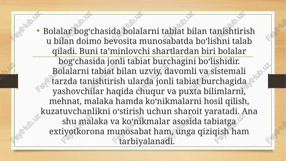nlarning katta guruhi uchun xarakterli bo‘lgan, asosiy, o‘ziga xos belgilari, yashash sharoitlari bilan tanishtirish imkoni yaratiladi; tabiat burchagida yashovchilarni parvarish qilish, qilinadigan mehnatning sifati, xarakteri, unga sarflanadigan kuch va vaqtiga ko‘ra maktabgacha yoshdagi bolalarning yoshiga mos (tarbiyachining ishtiroki va rahbarligi ostida) bo‘lishi lozim. shuning uchun «beor» o‘simliklar va ovqatni tanlamaydigan xayvonlar tanlanadi; tabiat burchagidagi xayvon va o‘simliklar tashqi ko‘rinishidan yorqin, jozibador, maktabgacha ta’lim yoshidagi bolalarning hali unchalik barqaror bo‘lmagan diqqatini o‘ziga jalb qila oladigan bo‘lishi kerak; tabiat burchagida bu turdagi o‘simlik va xayvonlarning bir necha xili mavjud bo‘lishi lozim. chunki bolalar kuzatish obyektida faqat umumiy belgilarnigina emas, balki o‘ziga xos xususiyatli belgilarni ham ko‘ra olishlari kerak. bu bolalarning tirik organizmlarning xilma-xilligi hamda takrorlanmasligini bilib olishlariga yordam beradi; tabiat burchagida o‘simlik va xayvonlar tamoman xavfsiz bo‘lishi, bolalarning sog‘liqlariga hech qanday zarar yetkazmasligi lozim; o‘simlik va xayvonlarning bolalar muassasasi binosidagi hayot faoliyati, o‘sishi va rivojlanishida binoning doimiy haroratini, karbonat angidrit gazining konsentratsiyasini, …