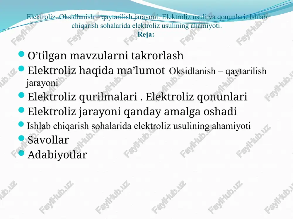 anishi va hakozo. chapter 18 slide 5 prentice hall ©2004 oksidlanish-qaytarilish reaksiyalari deb - oksidlanish darajasi o`zgarishi bilan boradigan reaksiyalarga aytiladi oksidlanish darajasining qoidalari 1) oddiy moddalar oksidlanish darajasi doimo nolga teng bo`ladi. m: h2 , s8, p4 , fe, c, au, cu; 2) molekula tarkibidagi element atomlarning musbat va manfiy oksidlanish darajalarining algebraik yig`indisi doimo nolga teng bo`ladi; 3) ishqoriy metallar (e+), ii gurux bosh va qo`shimcha gurux metallari (e+2 ), ftor (f-) birikmalarda o`zgarmas oksidlanish darajasiga ega; 4) ftor-elektromanfiyligi eng katta bo`lgan element. shu sababli u barcha birikmalarda -1 oksidlanish darajasini namayon qiladi. chapter 18 slide 6 prentice hall ©2004 oksidlanish darajasining qoidalari 5) vodorod gidridlardan (nah-1, cah ) boshqa birikmalarda +1 oksidlanish darajasini namoyon qiladi; 6) kislorod peroksidlar (–o-1 – o-1 –) va ftor oksididan (f2o+2) boshqa birikmalarda doimo -2 oksidlanish darajasini namoyon qiladi. 7) kislorodga nisbatan element atomlarining oksidlanish darajasini aniqlashda davriy jadval ostidagi emperik formulalardan …