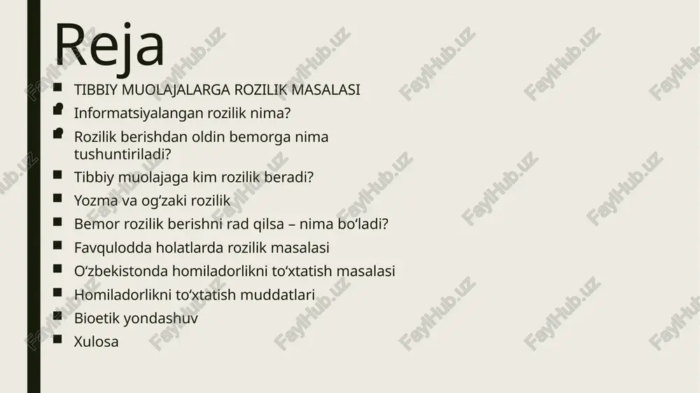 og‘lig‘i bilan bog‘liq aniqlangan muammo, kasallik yoki holat haqida aniq ma’lumot. tavsiya etilayotgan tibbiy muolaja yoki aralashuvqanday muolaja amalga oshiriladi, qanday tarzda o‘tadi (masalan, davo, operatsiya, tekshiruv va boshqalar). muolajaning maqsadi va kutilayotgan foydasibu aralashuvdan qanday natijalar kutilyapti, bemorga qanday foyda keltiradi. muolajaning mumkin bo‘lgan xavflari va nojo‘ya ta’sirlari muolaja yoki operatsiya qanday asoratlar, og‘riqlar, salbiy holatlar bilan kechishi mumkinligi. muqobil muolajalar mavjudligi shu kasallik uchun boshqa qanday davo yoki aralashuv usullari mavjud, ularning afzallik va kamchiliklari. muolajani rad etish huquqi va uning oqibatlari bemor bu muolajani rad etsa, sog‘lig‘iga qanday ta’sir bo‘lishi mumkin. rozilik berish ixtiyoriyligi bemor rozilik berishga yoki bermaslikka to‘liq haqli ekani, bu qaror o‘z ixtiyoriga bog‘liqligi. yozma va og‘zaki rozilik 1.og‘zaki rozilik ta’rifi:shifokor bemorga muolaja haqida tushuntirgandan so‘ng, bemor og‘zaki ravishda rozilik bildiradi.qachon qo‘llaniladi?oddiy, kundalik, kam xavfli tibbiy aralashuvlar:dori yozishqon tahlilirentgen tekshiruviekgukol qilish afzalligi:tez va amaliy.biroq, hujjatli isbot shakli yo‘q, shuning uchun tortishuvli holatlarda isbotlash qiyin. …