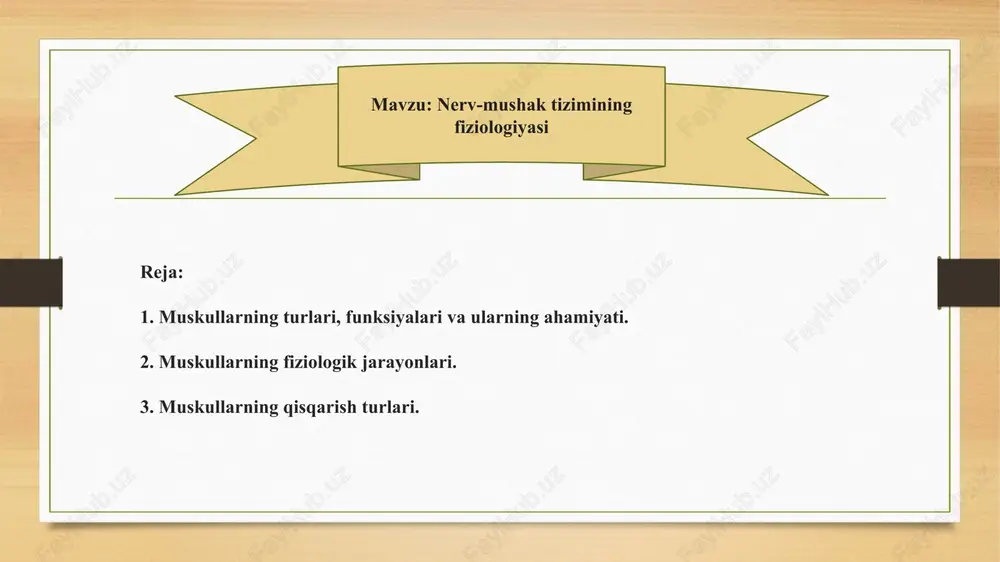 larining o'zaro ta'siriga bog'liq bo'lgan mexanizm asosida amalga oshadi. aktin va miozin iplari. muskul skeletining tarkibiy qismlari ya'ni qisqargan miofibrillar muskul hujayralarining uzunlik o'qiga parallel joylashtirilgan. ular z disk deb nomlangan ko'ndalang bo'limlar orqali taxminan 2,5mm uzunlikdagi bir nechta bo'limlarga bo'lingan. sarkomera ichida mioflimentlarning tartib bo'yicha joylashgan boʻlib, ya'ni ingichka aktin va qalin miozin iplardir har bir miozin ip sarkomeraning z diskida qotirilgan bo‘ladi. xaksli va g. xakslilar nazariyasiga ko'ra, muskul tolasi qisqarganda, miozin va aktin iplari kaltalanmay, balki biri ikkinchisi ustida «sirg'ana» boshlaydi; aktin miozin ishlari orasiga sirg'anib kiradi. tabiiy sharoitda muskul tolalari aktin, miozin va atf ning o'zaro ta'sir etishi natijasida qisqaradi. bunda qo'zg'alish tufayli hujayra ichidagi ionlar tarkibining o'zgarishi, jumlandan ca" ionlarining hujayra ichiga kirishi natijasida aktin, miozin va atf ning ta'siri kata bo'ladi. chunonchi, atf parchalanadi, hosil bo'lgan energiya muskul tolasida aktin va miozin iplarining sirganishiga sarf boʻladi mushaklarning qisqarish turlari quyidagicha: izotonik, izometrik, auksotonik, konsentrik, …