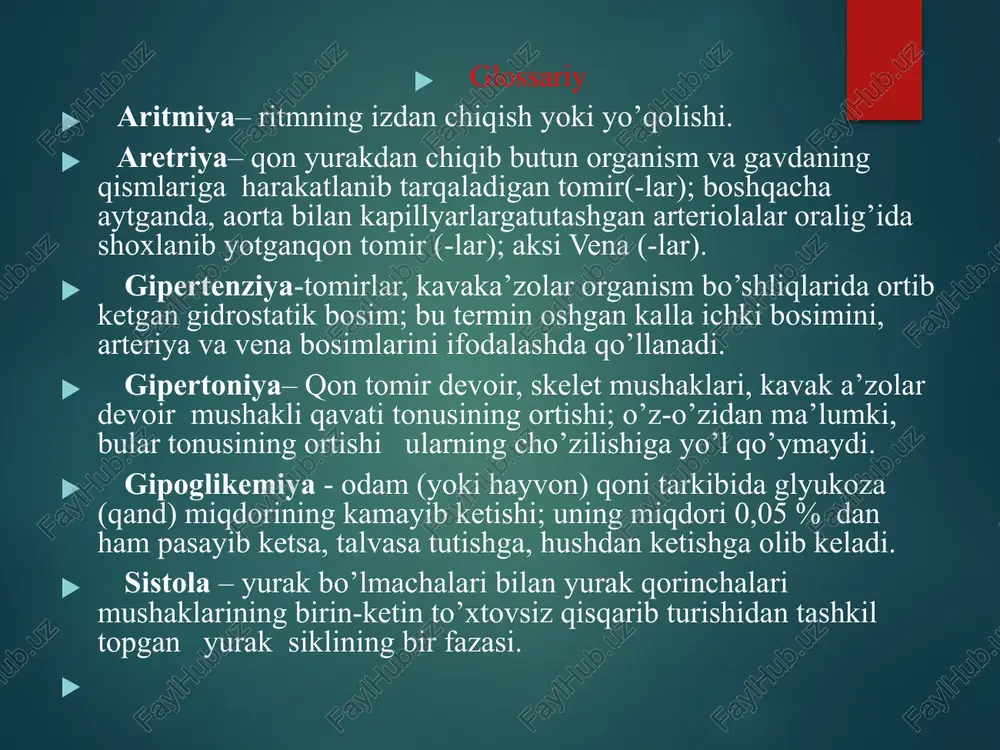 n. endokard yurak bo’lmachalari bilan qorinchalari bo’shliqlarining ichki yuzasini qoplab turadigan endotimal hujayralardan iborat. yurakning bir bo’shlig’i ikkinchisiga aylanadigan joyda endokard qalin tortib, burmalar hosil qiladi, yurak klapanlari deb shularga aytiladi. miokard — yurakning o’rta qavatidir. o’ng qorincha miokardi chapnikiga qaraganda sustroq rivojlangan. qorinchalari muskul qavati bo’lmachalarinikiga qaraganda ancha qalinroqbo’ladi. miokard tolalari bir-biri bilan chalkashib ko’zg’alishi bilan qisqarishning butun yurakka bir lahza ichida tarqalishi uchun sharoit yaratadi. perikard — ichki va tashqi varaqlardan tashkil topgan. bu varaqlar orasida bo’shliq bor, shu bo’shliqda doimo 20-30 ml seroz suyuqlik bo’ladi. tana pastki qismlarining venalaridan kelgan qon pastki kovak venaga, yuqori qismlardan kelgan qon esa yuqori kovak venaga quyiladi. bu venalarning ikkalasi o’ng bo’lmachaga quyiladi. so’ngra venoz qon o’ng qorinchaga o’tadi, undan esa o’pka arteriyasi orqali o’pkaga o’tadi. o’pka arteriyasi o’pkada tobora mayda tomirlarga, pirovardida alveolalarni o’rab turadigan kapillyarlarga bo’linadi. mana shu yerda venoz qon kislorod bilan to’yinadi. so’ngra kapillyarlar bir-biri bilan tutashib, …