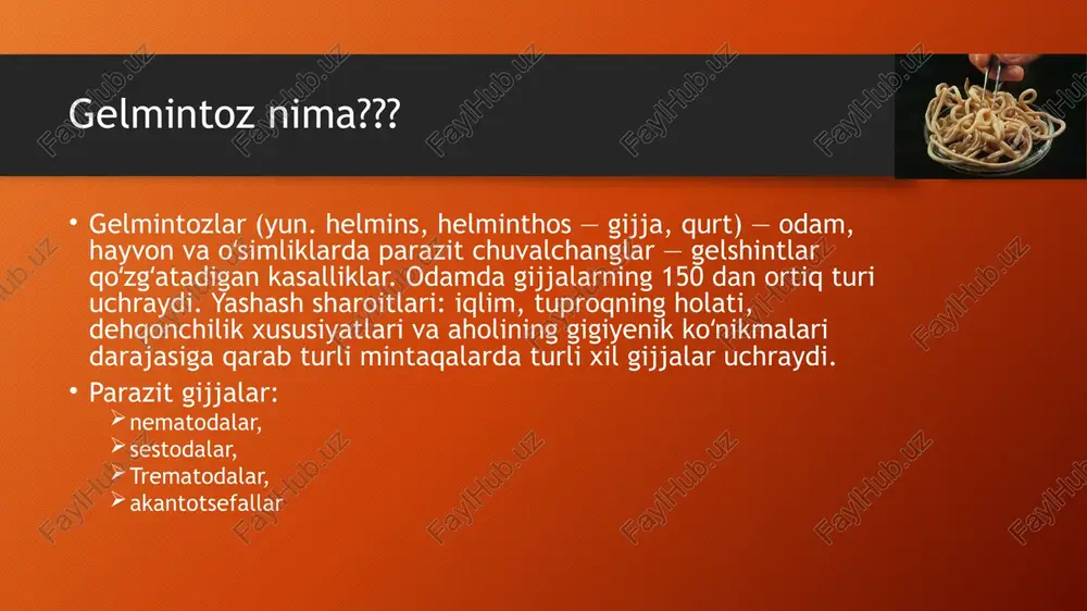 adi. ostritsalarning yashash davomida ajratgan mahsuloti taʼsirida va unga bakterial infeksiya qoʻshilishi oqibatida ichak shilliq qavatining yalligʻlanishi, teri qattiq qichishishi bilan kechadigan allergik holat, shuningdek, bemor qichinaverishi natijasida uzoq vaqt bitmaydigan, jzemaga oʻxshash yara hosil boʻlishi, atrofi qizarib yalligʻlanishi mumkin. bemor uyqusizlikdan qiynaladi, ishtahasi yoʻqoladi, boshi, qorni ogʻriydi, ichi ketib, kuchaniq keladi, asabi, ruhiyati buziladi. e. bilan kasallangan bolalarda uyqusizlik, bosh ogʻrishi, tez toliqish, ishtaha pasayishi, uyquda tish gʻijirlatish, kechasi siyib qoʻyish, burun qichishishi va boshqalar qolatlar kuzatiladi. e. boʻlgan qizlarda ostritsalar jinsiy aʼzolarga oʻrmalab chiqishi va qattiq qichishtirishi oqibatida onanizm kelib chiqadi. laboratoriya usullaridan tuxumlarni topish maqsadida perianal qirmani mikroskopiya qilish muhim hisoblanadi.enterobioz tashxisida yopishqoq lenta yoki 50%li glitseringa namlangan paxta tampondan foydalanish samarali.najasda ostritsa tuxumlari kam aniqlanadi,chunki urgochilari odatda ichakda tuxum qoymaydi. piperazin va uning tuzlari e.ni vrach davolaydi. bu parazitni uy sharoitida davolab bo‘lmaydi enterobioz gemenolipidoz ingichka ichakda parazitlik qiluvchi tasmasimon chuvalchanglar (pigmiya yoki kalamush tasmasi) natijasida …