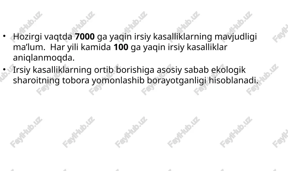 yatlari : boshi kichik jag’i kichik barmoqlari bir-biriga yopishgan. mushtlari siqilgan og’ir aqliy zaiflik bu kasallik aksariyat hollarda reproduktiv hujayralar shakillanishi yoki erta rivojlanish davridagi muommolar tufayli yuzaga keladi. kasallik darajasi onaning yoshi bilan ortadi. edvard sindromi 5000 ta tirik tug’ilgan chaqaloqning 1 tasida uchraydi. bunda tirik qolgan chaqaloqlarning ko’proq qismi qiz bolani tashkil qiladi. hayotining bir yilidan keyin omon qolishi taxminan 5-10 % ni tashkil qiladi. kasallik birinchi martta 1960 – yilda ingiliz genetigi jon xilton edvards nomi bilan atalgan triplo x sindromi triplo x sindromi – faqat maxsus tekshirishlar o’tkazilgandagina aniqlanadigan kalla suyagining, tishlarning va skeletning anomaliyalari. yengil aqliy zaiflik ( 0,5-1 % ) shizofreniya. xromosomalari xxx oqibatida 47 ta bo’lishi. uchrash extimoli 1-13 : 1000 ga to’g’ri keladi. daun sindromi tug’ma oligofreniyaning bir ko’rinishi. bolaning ko’rinishi va aqliy jihatlarida o’zgarishlar kuzatiladi. kasallikni birinchi martta langdon dawn tavsif etgan (1886). bunga sabab 21-xromosomaning bittaga ortib ketishidir. shuning uchun …