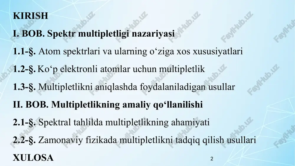 kimyoviy tadqiqotlarning asosiy manbalari bo‘lib, kvant mexanikasi qonuniyatlariga asoslanadi. ushbu bo‘limda atom spektrlari, ularning xususiyatlari va qo‘llanilishi kengroq yoritiladi. atom yadrosi bilan elektronlar orasidagi o‘zaro ta’sir. quyidagi rasmda vodorot atomning spektrlari ko‘rsatilgan 5 1.2-§. ko‘p elektronli atomlar uchun multipletlik multipletlik — ko‘p elektronli atomlarning spektral xususiyatlarini aniqlovchi muhim nazariya. bu tushuncha atomning turli energiya darajalari o‘rtasidagi o‘tishlarni tavsiflaydi va ushbu darajalar spini, orbital momenti hamda ularning kombinatsiyalari bilan bog‘liq bo‘lgan kvant sonlari orqali belgilanadi. ko‘p elektronli atomlarda multipletlik elektronlar o‘zaro ta’sirini hisobga olgan holda paydo bo‘ladi. ushbu rasmda etil spirtining yamr spektrida multipletlikning qanday namoyon bo'lishi ko'rsatilgan 6 ii. bob. multipletlikning amaliy qo‘llanilishi multipletlik (ko'p chiziqlilik) kvant mexanikasi va spektroskopiya sohalarida muhim tushunchalardan biri bo‘lib, unda atomlar, molekulalar yoki boshqa kvant tizimlarining energiya holatlari ko‘p chiziqli spektr ko‘rinishida namoyon bo‘ladi. multipletlik turli sohalarda quyidagicha qo‘llaniladi: spektroskopiyada - kimyo va fizikada: molekulalarning kimyoviy tuzilishini o‘rganishda multipletlikdan foydalaniladi. spektral chiziqlar molekula yoki …