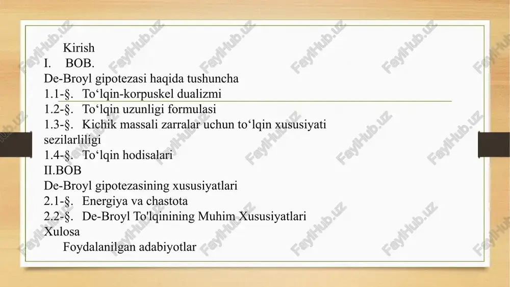 fraksiya xususiyatlarini ko‘rsatishini isbotladi. bu esa ushbu nazariyaning ilmiy asoslanganligini va uning real dunyo hodisalarini tushuntirishdagi ahamiyatini isbotlab berdi. de-broyl to‘lqin uzunligi faqat mikroskopik massaga ega zarralar uchun muhim ahamiyatga ega. makrodunyo obyektlari uchun esa u sezilmas darajada kichik bo‘ladi. shu sababli, de-broyl nazariyasi asosan atomlar va subatom zarralarni. to‘lqin-korpuskel dualizmi – kvant mexanikasining asosiy tushunchalaridan biri bo‘lib, modda va energiyaning ikki xil xususiyatini bir vaqtning o‘zida namoyon qilishini anglatadi. bu tamoyilga ko‘ra, barcha zarrachalar, masalan, fotonlar, elektronlar va hatto makroskopik jismlar ham to‘lqin va zarracha xususiyatlariga ega. ushbu konsepsiya zamonaviy ilm-fanning rivojlanishida muhim ahamiyat kasb etgan bo‘lib, yorug‘likning tabiati, zarralar harakati va kvant mexanikasi qonunlarini chuqurroq tushunishga imkon beradi. 1924-yilda lui de-broyl yorug‘likning ikki tomonlama xususiyatidan ilhomlanib, modda zarralari ham to‘lqin xususiyatlariga ega bo‘lishi mumkinligini taklif qildi. uning nazariyasiga ko‘ra, har qanday zarraning to‘lqin uzunligi quyidagi formula bilan aniqlanadi:. bu yerda λ lamda zarraning to‘lqin uzunligi, hhh plank doimiysi, …