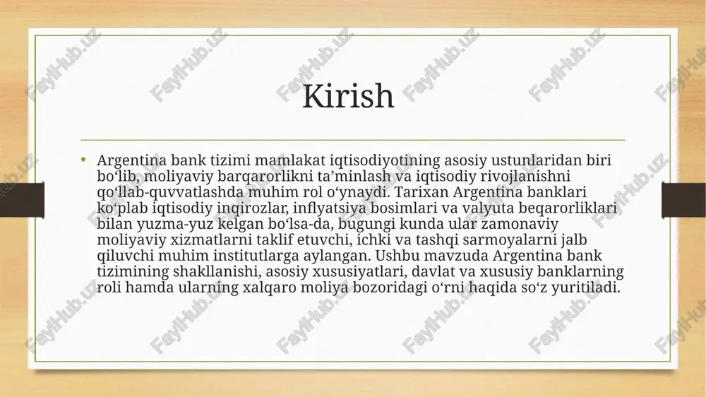 bank tizimidagi jami depozitlar 2001 yil o'rtalariga kelib qariyb 80 000 million dollarni tashkil etdi - bu 1995 yil iyun oyiga nisbatan ikki baravar ko'p, o'shanda depozitlar eng past darajaga - 37 000 million dollarga yetgan. chet el nazoratidagi banklar jami depozitlarning 40% dan ortig'iga ega bo'lib, 10 ta yirik tijorat banklaridan oltitasi amerika va yevropa moliya institutlari qo'lida edi. shunga qaramay, argentinada banklardan foydalanish darajasi nisbatan pastligicha qolmoqda va bank vositachiligi yaimning atigi 30 foizini tashkil etdi - masalan, chili, meksika yoki braziliyaga qaraganda ancha past. shunga qaramay, bank tizimi halokatli kamchilikka duch keldi: u dollarlarni qarzga berdi va argentina pesosida (nominal argendollar) depozitlarni oldi. 2001 yil boshida depozitlar 87 000 million dollarga yetdi, ammo iqtisodiyot ikkinchi marta pasaygach, kapital argentinadan oqib chiqa boshladi va depozitlar moliya tizimining zaif ishtirokchilari, yaʼni viloyat banklari va yirik mahalliy banklardan uzoqlasha boshladi. argentina bank sektorida hozirda davlat banklari ustunlik qiladi, eng kattasi …