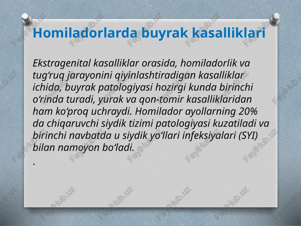 tomonlama kechishiga ko‘ra: o‘tkir (seroz yoki yiringli), surunkali (yashirin, gipertenziya bilan, anemiya bilan va boshqalar) etiologiya: homiladorlik davrida pielonefrit ko‘pincha bakterial infeksiya natijasida rivojlanadi, va u yuqori siydik yo‘llariga (jomi va buyrak parenximasiga) kirib boradi. risk darajalari: i daraja — homiladorlik davrida paydo bo‘lgan, asoratsiz pielonefrit ii daraja — homiladorlikdan oldin bo‘lgan surunkali pielonefrit iii daraja — gipertenziya, azotemiya bilan kechuvchi surunkali pielonefrit, yagona buyrakdagi pielonefrit. iii daraja xavfida homiladorlik kontrendikatsiya qilinadi. microorganism chastotasi (%) escherichia coli (e. coli) — kishechnaya palochka 70–80% klebsiella, enterobacter, proteus 10–15% grammusbat — streptococcus, enterococcus 5–10% ureaplazma, mikoplazma kam asosiy qo‘zg‘atuvchilar: yuqtirish yo‘llari: yuqoriga ko‘tariluvchi yo‘l — uretra va siydik pufagidan (asosiy yo‘l!) gematogen yo‘l — kamdan-kam hollarda, sepsisda limfogen yo‘l — juda kam hollarda buyrakka kirib borishi : ko‘pincha infeksiya yuqoriga ko‘tariluvchi yo‘l bilan pastki siydik yo‘llaridan keladi (uretra → siydik pufagi → mochetochnik → buyrak). patogenez (rivojlanish mexanizmlar) gormonal o‘zgarishlar: progesteron ta’sirida: …