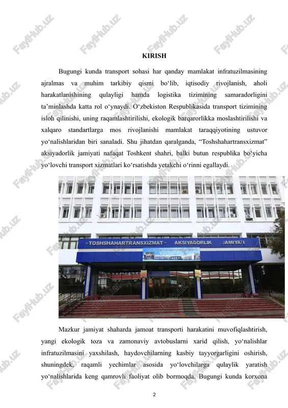 o‘ldim. korxona tarkibida “toshyo‘lovchitrans”, “1-autopark”, “2-autopark”, “avtomatlashtirilgan boshqaruv markazi” kabi yirik tarkibiy tuzilmalar faoliyat yuritib, shaharning barcha tumanlarida yo‘lovchi tashishni tashkil qiladi. shuningdek, kompaniya tomonidan ishlab chiqilgan bozor tahlili va marketing strategiyalari tahlili shuni ko‘rsatadiki, korxona o‘zining asosiy raqobatchilari bo‘lgan taksi xizmati, yo‘lovchi tashuvchi xususiy firmalar va “yandex go” kabi raqamli platformalardan ustun jihatlar yaratish uchun faol reklama kampaniyalari olib bormoqda. sifatli va xavfsiz xizmat ko‘rsatish, yo‘lovchilarning ehtiyojlarini o‘rganish asosida yo‘nalishlar jadvalini moslashtirish, transport parkini modernizatsiya qilish orqali korxona o‘z raqobatbardoshligini oshirishga erishmoqda. ushbu amaliyot davrida men transport tashkilotining ichki ishlash mexanizmlarini, moliyaviy ko‘rsatkichlarni tahlil qilishni, jamoat transportida marketing siyosatini yuritish tartiblarini o‘rgandim. ayniqsa, marketing bo‘limining o‘rni, maqsadli auditoriyaga yo‘naltirilgan strategiyalar, tashqi kommunikatsiyalar (smm, bannerlar, ijtimoiy tarmoqlar), shuningdek, aholining jamoat transportidan foydalanish madaniyatini oshirishga qaratilgan targ‘ibot ishlari mening amaliy ko‘nikmalarimni sezilarli darajada oshirdi. ushbu hisobot aynan yuqoridagi kuzatishlar, tahlillar va real amaliyot tajribasi asosida tayyorlangan bo‘lib, unda “toshshahartransxizmat” aj faoliyati …