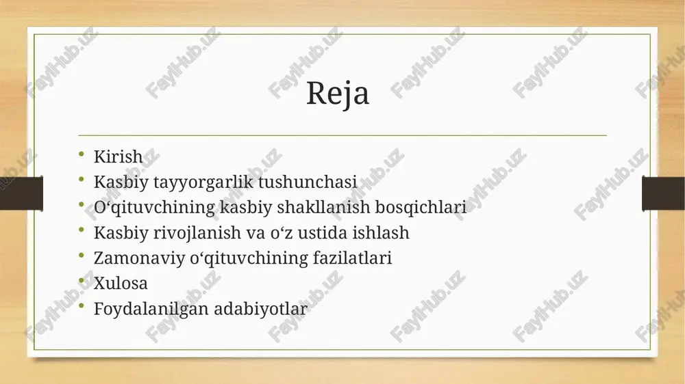 a bo‘lgan o‘qituvchi ta’lim sifati va samaradorligini oshirishga, shuningdek, yosh avlodning har tomonlama rivojlanishiga katta hissa qo‘shadi. kasbiy tayyorgarlik tarkibiy qismlari o‘qituvchining kasbiy tayyorgarligi quyidagi asosiy tarkibiy qismlardan iborat: nazariy tayyorgarlik – pedagogika, psixologiya va o‘z fanining asosiy bilimlariga ega bo‘lish. amaliy tayyorgarlik – darslarni rejalashtirish, baholash tizimini qo‘llash va sinfni boshqarish ko‘nikmalari. psixologik tayyorgarlik – o‘quvchilarning yosh va individual xususiyatlarini tushunish, motivatsiyani oshirish. axloqiy va kommunikativ tayyorgarlik – o‘quvchilar, ota-onalar va jamiyat bilan samarali muloqot qilish, pedagogik etika me’yorlariga rioya etish. texnologik tayyorgarlik – zamonaviy axborot-kommunikatsiya texnologiyalaridan (akt) foydalanish, innovatsion o‘qitish usullarini qo‘llash. bu tarkibiy qismlar o‘qituvchining sifatli ta’lim berish va ta’lim jarayonini samarali tashkil etishida muhim rol o‘ynaydi. o‘qituvchining kasbiy kompetensiyalari o‘qituvchi samarali ta’lim berishi uchun quyidagi kasbiy kompetensiyalarga ega bo‘lishi kerak: predmet kompetensiyasi – o‘z fanini chuqur bilish va uni tushunarli tarzda yetkazish. pedagogik kompetensiya – ta’lim metodlari va uslublaridan samarali foydalanish. psixologik kompetensiya – o‘quvchilarning individual …