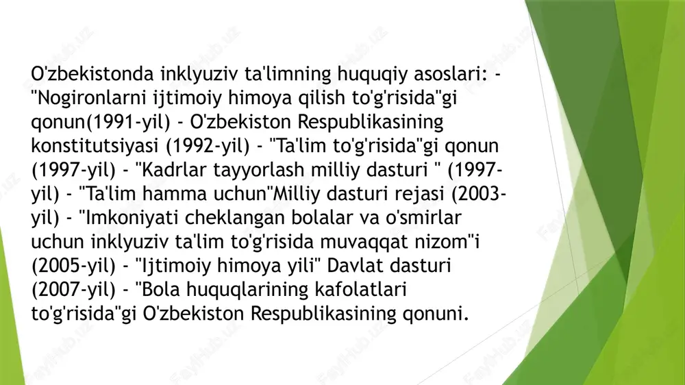 alarida inklyuziv guruh va sinflarning tashkil qilinishini tartibga soluvchi modda kiritilgan. o'zbekistonda integratsiyalashgan (inklyuziv) ta'limni rivojlantirish bo'yicha siyosati quyidagi tamoyillarga asoslanadi: •integratsiyalashgan (inklyuziv) ta'limni imkoniyatlari cheklangan bolalarning barqaror rivojlanishi,reablitatsiyasi, jamiyatda moslashuvchi va integratsiyasining muhim omili sifatida tan olinishi; •integratsiyalashgan (inklyuziv) ta'limni saqlab qolish va rivojlantirish maqsadida barcha strategik kuchlar, davlat va nodavlat tuzilmalar, keng jamoatchilikning jipslashishi; •integratsiyalashgan (inklyuziv)ta'limning hamma uchun ochiqligi, ta'lim tizimining o'quvchilarni rivojlanish salohiyatlari,o'ziga hos xususiyatlari hamda ta'lim ehtiyojlarini hisobga olgan holda moslashuvi; •imkoniyatlari cheklangan bolalarni umumiy ta'limga integratsiyalash maqsadida ta'lim muassasalari, ota-onalar, jamoatchilik tashkilotlarining faoliyatini boshqarish va muvofiqlashtirush mexanizmlarini yaratish; •integratsiyalashgan (inklyuziv) ta'lim muassasalari uchun maxsus o'quv rejalari, o'quv-uslubiy komplekslar ishlab chiqish; •o'quvchilarda tevarak-atrofdagilar,tengdoshlari bilan o'zaro ijobiy munosabatlarning o'rnatilishi, atrofdagi kishilarda bag'rikenglikni rivojlantirish; imkoniyatlari cheklangan bolalarni ularning ehtiyojlari va imkoniyatlariga qaratilgan sifatli ta'lim olishida davlat tomonidan qo'llab-quvvatlanishi. o'zbekistonning integratsiyalashgan (inklyuziv) ta'lim sohasidagi siyosati yosh fuqarolarning ta'lim olishlari uchun optimal sharoitlar yaratilishiga qaratiladi va quyidagi maqsadlarni bajarilishiga yo'naltiriladi: …