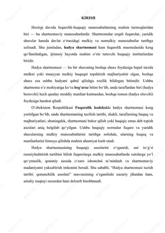 an ham, amaliy nuqtayi nazardan ham dolzarb hisoblanadi. «iste`molchilarning huquqlarini himoya qilish to`g`risida»gi qonunning 5-moddasiga asosan, tovarni ishlab chiqaruvchi va sotuvchi o`z korxonasining nomi, joylashgan (yuridik) manzili haqida, shuningdek sotuvchi ish tartibi va savdo qoidalari haqida ham to`liq ma`lumot berishi shart. ayni vaqtda ishlab chiqaruvchi (sotuvchi) iste`molchiga o`zi realizatsiya qilayotgan tovar haqida o`z vaqtida zarur, to`g`ri va tushunarli ma`lumot berishi shart. tovar haqidagi ma`lumotlarda quyidagilar ko`rsatilishi shart: tovar majburiy talablarga muvofiq kelishi shart bo`lgan normativ hujjatning nomi; tovarning asosiy iste`mol xususiyatlari, shu jumladan, o`ziga xos xususiyatlari ro`yxati; bahosi va sotib olish shartlari; ayrim turdagi tovarlarning (masalan, ozik-ovqat mahsuloti) ishlab chiqarilgan sanasi; ishlab chiqaruvchining kafolat majburiyatlari; tovardan samarali va xavfsiz foydalanish qoidalari va shartlari; tovarning xizmat (yaroqlilik) muddati va ushbu muddat o`tishi oqibatlari; ishlab chiqaruvchining nomi, mulkchilik shakli, ruyxatga olish va litsenziya guvohnomasining nomeri; ishlab chiqaruvchining hamda ular iste`molchidan da`vo qabul qilishga vakolat bergan, shuningdek, ta`mirlash ishlarini bajaradigan va texnikaviy xizmat …