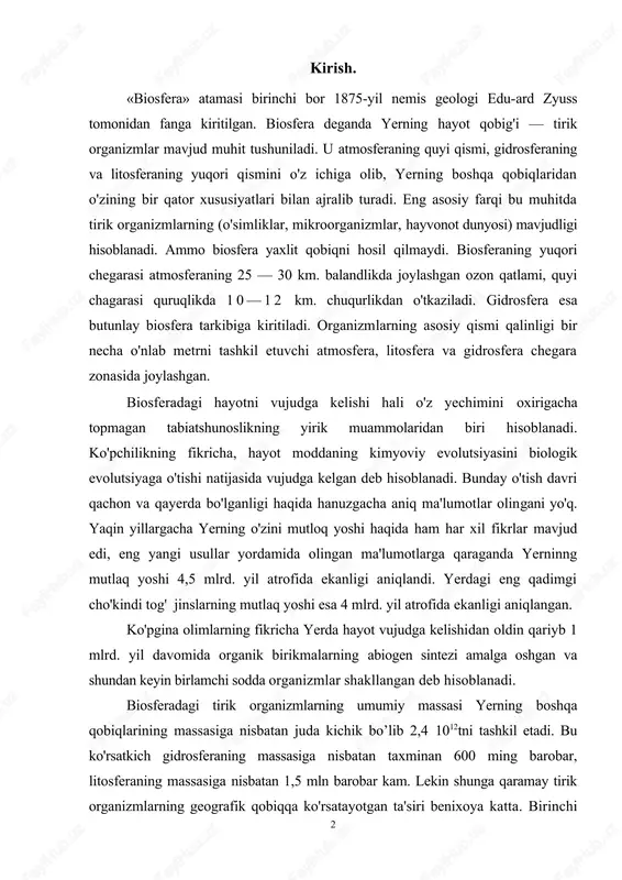 lga oshgan va shundan keyin birlamchi sodda organizmlar shakllangan deb hisoblanadi. biosferadagi tirik organizmlarning umumiy massasi yerning boshqa qobiqlarining massasiga nisbatan juda kichik bo’lib 2,4 1012tni tashkil etadi. bu ko'rsatkich gidrosferaning massasiga nisbatan taxminan 600 ming barobar, litosferaning massasiga nisbatan 1,5 mln barobar kam. lekin shunga qaramay tirik organizmlarning geografik qobiqqa ko'rsatayotgan ta'siri benixoya katta. birinchi 2 navbatda bu ta'sir geografik qobiqning biz ko'rsatayotgan bir qator xususiyatlarini shakllanishida o'z aksini topgan. ayniqsa yashil o'simliklarninng fotosintez jarayonida atmosferadagi karbonat angidrid, suv va tuproqdagi eritmalar hisobiga organik birikmalarni vujudga keltirishi muhim ahamiyatga ega. bu jarayon katta miqdordagi quyosh energiyasini geografik qobiqda to'planishi bilan bog'liq. keyinchalik bu energiya yonish, chirish jarayonida arof-muhitga chiqadi yoki boshqa organizmlarga ozuqa zanjiri orqali uzatiladi. biosferada energiya manbai sifatida har xil kimyoviy reaksiyalar ham xizmat qilishi mumkin, shuni hisobiga bakteriyalar organik mahsulotni vujudga keltiradi. atrof-muhitning sharoitiga moslashishi, organizmlarni tabiiy raqobat natijasida tanlanishi tirik organizmlarning evolutsiyasini ta'minladi. birlamchi tirik …