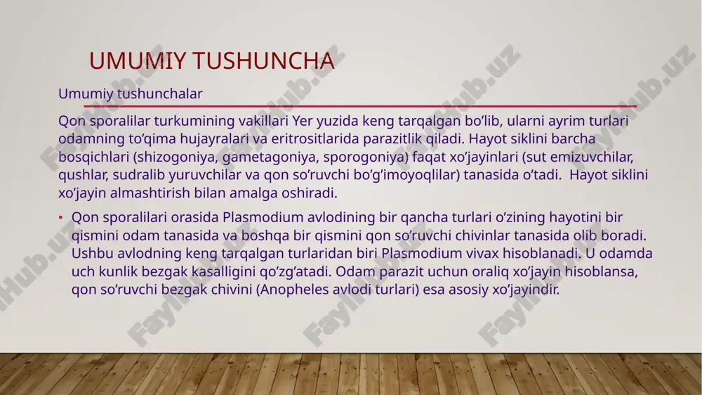 ’rganda qon bilan birga gamontlarni ham qabul qiladi. chivin oshqozonida gamontlar rivojlanishini davom ettirib, makrogamontdan 1 dona makrogameta (urg’ochi gameta) hosil bo’lsa, mikrogamontdan 4 ta dan 8 ta gacha mikrogametalar (erkaklik gametalar) hosil bo’ladi. oshqozon bo’shlig’ida makro va mikrogametalar o’zaro qo’shilib, zigotani hosil qiladi. odamda plasmodium avlodining 4 turi parazitlik qiladi. yuqorida hayot sikli tahlil qilingan uch kunlik bezgak kasalligini qo’zg’atuvchi p. vivax dan tashqari yana p. malariaye, p. falciparum va p. ovale turlari ham uchraydi. p. malariaye to’rt kunlik bezgakni (shizogoniya davri har 72 soatda takrorlanadi va trofozoitining dastlabki davri kichik va nozik devorli uzukka o’xshaydi) qo’zg’atadi, p. falciparum qo’zg’atadigan kasallik tropik bezgak deyiladi. uning shizogoniya davri 48 soat, ba’zan 24 soatda ham takrorlanishi mumkin, shizontlari eritrosit ichida lentasimon bo’ladi, bezgak xurujida tana harorati 400-40,50 ga ko’tariladi hamda xuruj uzoq davom etadi. p. ovale ning shizogoniya davri sharoitga qarab har xil vaqt davom etadi, u faqat afrika qit’asida uchraydi. …