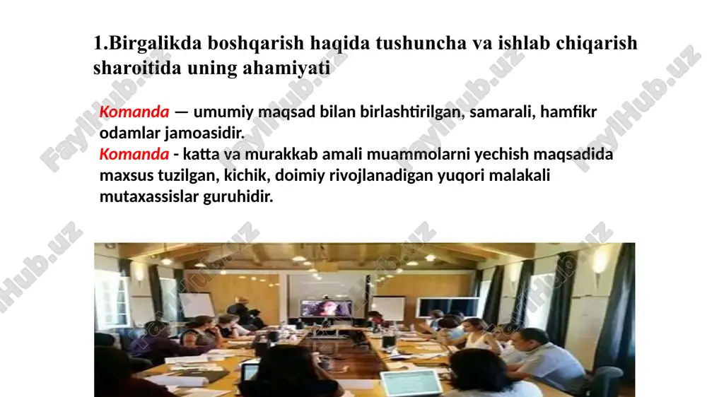 mkin, ya’ni ishchilarga o‘z oldilariga real maqsadlar qo‘yish va o‘z karyerasi mobaynida ularga erishishga yordam beradi. qaror qabul qilish jarayoni va muammolarni hal qilish usullari insonning faoliyat turi sifatidagi menejmentning asosiy xususiyatlaridan biri - qaror qabul qilish. qaror - biron bir muammoni hal qilish bo‘yicha harakatlar majmuidir. bundan oldin har doim maqsadni aniqlash, vaziyatni baholash, muammoni aniqlash va ifodalash masalalari turadi. qabul qilingan qarorlarning qanday natija berishini hech qachon oldindan ko‘rib bo‘lmaydi. har bir qaror maqsadga yaqinlashtirishi yoki uzoqlashtirishi mumkin, injener martabasini o‘stirishi yoki pasaytirishi mumkin. boshqaruv jarayonlarida muammolarni yechishning asosiy 2ta modellari. byurokratiya modeli bu model barcha qarorlarni qabul qilinishida zaruriy qoidalar majmuasiga asoslangan. bu qoidalar universal xarakterli bo‘lib, biror bir real vaziyatga mos kelmaydi. shuning uchun byurokratiya ommaviy tusga ega emas. kishi o‘z baholashlarida xoslikka, individual xususiyatlarga ahamiyat beradi. byurokratiyaga duch kelganda konkretlashtirilgan qarorga intiladi. biroq ba’zida amaldagi qoida va talablar xususiyatlar hisobga olinmagan qaror variantlarini o‘rnatadi qarorlarni …