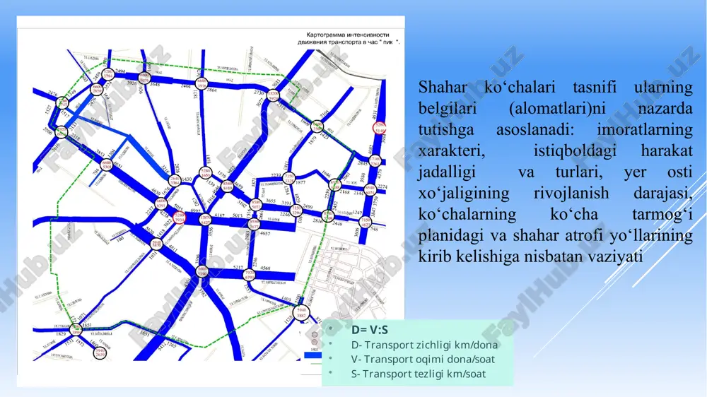 . radial sxemaga asoslangan bo‘lib, radial magistrallar xalqalar bilan to‘ldiriladi. bu sxema radial sxemaning biroz yaxshilangan varianti hisoblanadi, shaharlarda transport vositalari paydo bo‘lib, markaziy ko‘chalarda transport vositalari soni ortishi va harakatlanish qiyinlashishi natijasida radial shaklidagi ko‘chalar ularni o‘zaro tutashtiruvchi xalqalar bilan tuldirilib borildi. radial-xalqasimon sxemaga moskva shahrining strukturaviy tuzilishi yaqqol misol bo‘ladi. radial sxema. radial-xalqasimon sxema. 3.to‘g‘ri burchakli sxema. shaharlarda xix asrdan boshlab qo‘llanila boshlangan. yangi shaharlarning strukturasini tashkil etadi. bu sxemaning o‘ziga xos qulayliklari bu qurilishni tashkil etishning osonligi, shahar xududidan samarali foydalanish imkoniyatining oshishi va h.k. mazkur sxemaning kamchiligi sifatida, transport harakati yo‘lining uzoqligi deb e’tirof etiladi. 4.to‘g‘ri burchakli diagonal sxema. bu sxemaga asosan, to‘g‘ri burchaklar magistrallar bilan tuldiriladi. transport vositalarining o‘zoq masofalarga yurishi kamayib, vaqtdan tejaladi. bu sxemaning kamchiligi sifatida ko‘cha-yo‘l tarmog‘ining kesishgan joylarida murakkab tugunlari xosil bo‘lib, o‘z navbatida bu narsa harakatni tashkil etishga salbiy ta’sir ko‘rsatadi. magistrallar oralig‘ida esa qurilishni tashkil etish qiyinlashadi. 6.kombinatsiyalashgan sxema. …