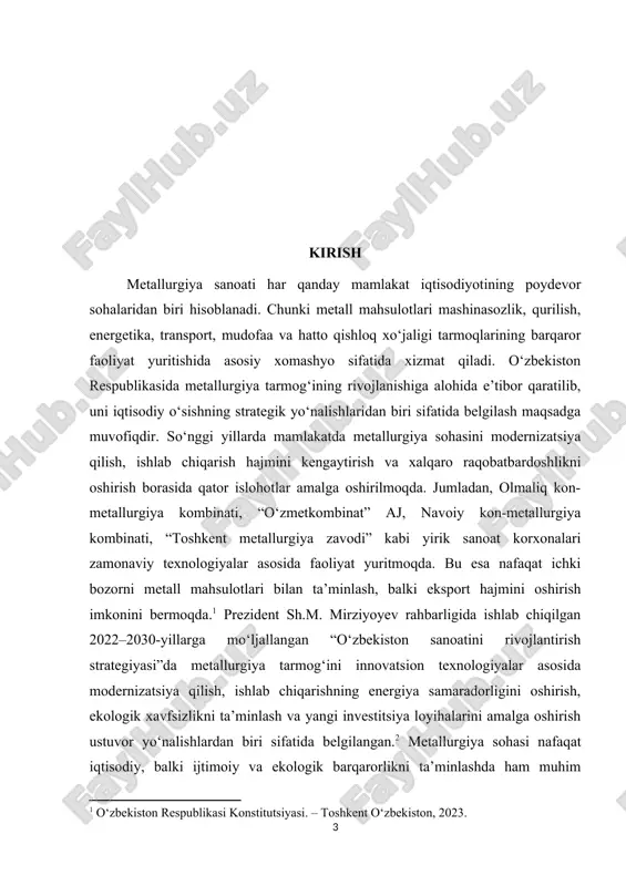 quvvatlarini kengaytirish hamda xalqaro standartlarga javob beruvchi yangi mahsulotlar ishlab chiqarishga qaratilgan yirik davlat va xususiy investitsiya loyihalari amalga oshirilmoqda. masalan, olmaliq kon-metallurgiya kombinatida mis va oltin ishlab chiqarish hajmi ortib bormoqda, navoiy kon-metallurgiya kombinatida zamonaviy texnologiyalar joriy etilgan, bekoboddagi “o‘zmetkombinat” aj esa mamlakatni qora metall mahsulotlari bilan ta’minlovchi yetakchi korxona sifatida faoliyat yuritmoqda. biroq metallurgiya tarmog‘ining tezkor rivojlanishiga qaramay, hali ham yechimini kutayotgan muammolar mavjud. ular qatoriga eskirgan ishlab chiqarish quvvatlari, energiya sarfining yuqoriligi, ekologik muammolar, zamonaviy texnologiyalarni to‘liq joriy etilmaganligi hamda yuqori malakali mutaxassislar yetishmovchiligi kiradi. azkur sohani ilmiy asosda o‘rganish, mavjud kamchiliklarni tahlil qilish va istiqboldagi rivojlanish yo‘nalishlarini belgilash zarurati tobora ortib bormoqda. prezident sh.m. mirziyoyevning 2022–2030-yillarga mo‘ljallangan “sanoatni rivojlantirish strategiyasi”da metallurgiya tarmog‘ining raqamlashtirish, energiyma tejamkor texnologiyalarni joriy etish, xomashyo bazasini kengaytirish va tayyor mahsulot ishlab chiqarish orqali eksport hajmini ko‘paytirish masalalari ustuvor vazifa sifatida belgilangan. bu esa metallurgiya tarmog‘ining nafaqat iqtisodiy, balki ijtimoiy ahamiyatini ham oshiradi, …
