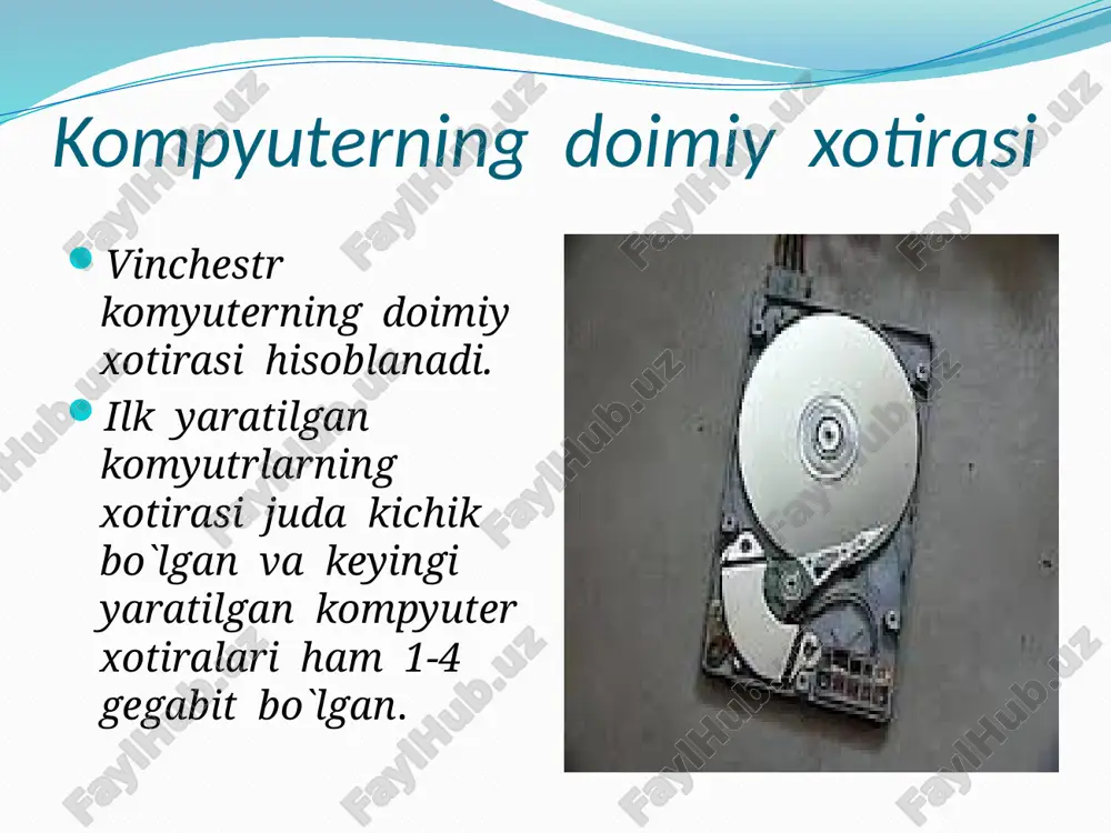 va sektorlarni fayllarga tegishlilik to`liq haritasini o`z ichiga oladi. fat klasterlar ro`yxati ko`rinishida tashkil etilgan (ular 2 dan nq1 gacha nomerlanadi, bu erda n - emd dagi klasterlarning to`liq soni), har bir klaster uchun jadvalda uning belgisini o`n oltilik kodi ko`rsatiladi: ff7 - nuqsonli klaster, 002-ffo - fayllar bilan ishlatiladigan klasterlar, fff - klaster faylning oxirgi qismini o`z ichiga oladi, 000 - bo`sh klaster, ff8-ffe - yo fayl oxiri (kam holda), yoki bo`sh. disketada bor bo`lgan har bir fayl uchun katalogda (tizimli soxaning 3-zonasi) uning boshlang`ich klasterining nomeri ko`rsatiladi, bu boshlang`ich va keyingi klasterlarda fat da mos ravishda faylning keyingi klasterlari va shu tartibda oxirisigacha ko`rsatilib, bunda fff kodi (kamroq ff8-ffe kodi) ko`rsatiladi. fayllarni joylashtirish jadvali juda muhimdir, negaki uningsiz diskda faylni ketma-ket o`qish mumkin bo`lmay qoladi (ayniqsa, agar fayl klasterlari satrlab emas, balki boshqa fayllar bilan band bo`lgan oraliqlarga yozilgan bo`lsa). shu sababli ishonchlilik uchun fat takror yozib quyiladi. …