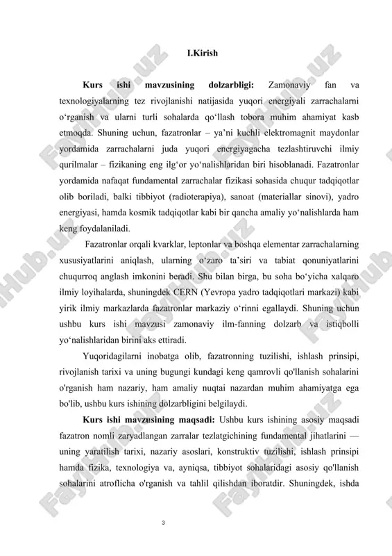 gan ushbu texnologiya avvalgi usullarga qaraganda zarrachalarni yanada samarali va samarali tezlashtirish imkonini berdi. ixtiro muhim edi, chunki u cern proton synchrotron kabi zamonaviy dumaloq tezlatgichlarni ishlab chiqishga yo'l ochdi. fazatronning asosiy innovatsiyasi veksler tomonidan ishlab chiqilgan avtofazalash printsipi edi. bu printsip zarrachaning aylanish chastotasiga mos keladigan tezlashtiruvchi elektr maydonining chastotasini sozlashni o'z ichiga oladi, hatto zarracha energiyasi ortib borayotganda ham uzluksiz tezlanishni ta'minlaydi. fazatron birinchi marta rossiyaning dubna shahridagi birlashgan yadro tadqiqotlari institutida (jinr) ishlab chiqilgan va dastlab deytronlar uchun 280 mev va protonlar uchun 480 mev energiyaga yetgan. vaqt o'tishi bilan u yangilandi va maxsus foydalanish uchun moslashtirildi, shu jumladan saraton kasalliklarini davolashda hozirgi funktsiyasi. 6 2.1. 1-rasm. dubnadagi fazotron laboratoriyasi bugungi kunda zarracha tezlatgichlar ko‘plab turlarga ega: siklotronlar, sinxrotronlar, lineer tezlatgichlar va fazotronlar. ulardan har biri ma’lum bir energiya oralig‘i va tadqiqot yo‘nalishlariga mo‘ljallangan. fazotron ayniqsa o‘rta va yuqori energiyali yadro fizikasi, elementar zarrachalar fizikasi, va tibbiyotdagi …