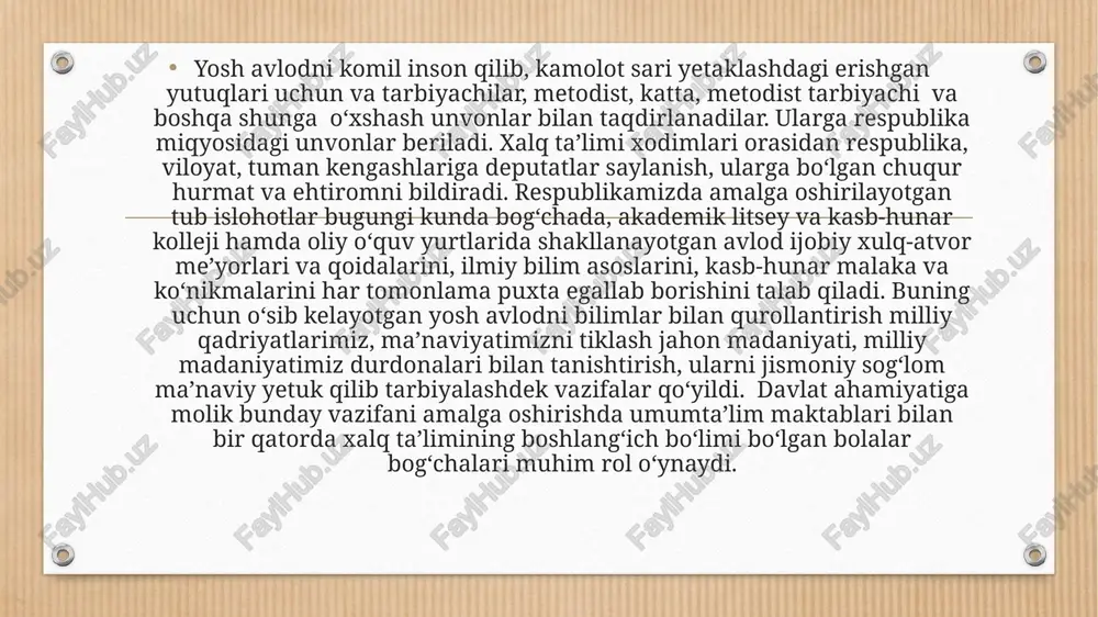 mni izchil rivojlantirib borish bo‘lib, ushbu kompetentlik negizida psixologik, metodik, informatsion, kreativ, innovatsion va kommunikativ kompetentlik ko‘zga tashlanadi. ular o‘zida quyidagi mazmunni ifodalaydi: psixologik kompetentlik–pedagogik jarayonda sog‘lom psixologik muhitni yarata olish, talabalar va ta’lim jarayonining boshqa ishtirokchilari bilan ijobiy muloqotni tashkil etish, turli salbiy psixologik ziddiyatlarni o‘z vaqtida anglay olish va bartaraf eta olish; metodik kompetentlik– pedagogik jarayonni metodik jihatdan oqilona tashkil etish, ta’lim yoki tarbiyaviy faoliyat shakllarini to‘g‘ri belgilash, metod va vositalarni maqsadga muvofiq tanlay olish, metodlarni samarali qo‘llay olish, vositalarni muvaffaqiyatli qo‘llash; informatsion kompetentlik – axborot muhitida zarur, muhim, kerakli, foydali ma’lumotlarni izlash, yig‘ish, saralash, qayta ishlash va ulardan maqsadli, o‘rinli, samarali foydalanish; kreativ kompetentlik – pedagogik faoliyatga tanqidiy, ijodiy yondashish, o‘zining ijodkorlik malakalariga egaligini namoyish eta olish; innovatsion kompetentlik–pedagogik jarayonni takomillashtirish, ta’lim sifatini yaxshilash, tarbiya jarayonining samaradorligini oshirishga doir yangi g‘oyalarni ilgari surish, ularni amaliyotga samarali tatbiq etish; kommunikativ kompetentlik – ta’lim jarayonining barcha ishtirokchilari, jumladan, talabalar …