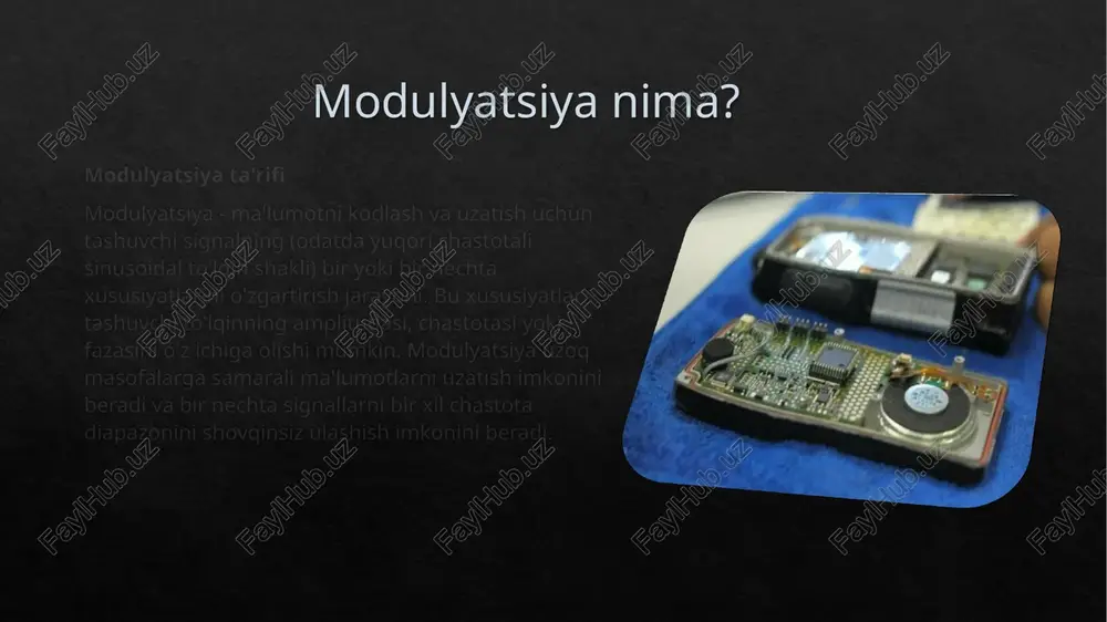 ki tomonlama radio aloqasi: walkie-talkies, politsiya radiolari va boshqa ikki tomonlama aloqa tizimlari ko'pincha aniq va ishonchli aloqa uchun fm-dan foydalanadi. simsiz audio tizimlari: fm yuqori ovoz sifati tufayli simsiz mikrofonlar, interkomlar va boshqa audio uzatish tizimlarida keng qo'llaniladi. chastota modulyatsiyasi puls amplituda modulyatsiyasi (pam) puls amplituda modulyatsiyasi (pam) raqamli ma'lumotlarni uzatishda ishlatiladigan modulyatsiya usulidir. ushbu usulda ma'lumotlar pulsning amplitudasi orqali ifodalanadi. pam asosan quyi darajadagi signal uzatish tizimlarida qo'llaniladi. afzalliklari osonlik: pam ni amalga oshirish oson va arzon. kamchiliklari shovqin ta'siri: pam shovqinga nisbatan sezgir va shovqin ta'sirida ma'lumotlar yo'qotilishi mumkin. yuqori tezlik: pam yuqori ma'lumot uzatish tezligini ta'minlaydi, ayniqsa ko'p darajali variantlar bilan. kenglik talablar: amplituda o'zgarishlari ko'p bo'lganda, keng chastota diapazoni talab etilishi mumkin. puls kenglik modulyatsiyasi (pwm) puls kengligi modulyatsiyasi (pwm) chiqishlari 8 bit qiymatda bo’ladi. boshqacha qilib aytganda, siz unda 0 dan 28 – 1 yoki 0 dan 255 gacha qiymat yozishingiz mumkin. pwm boshqaruvi …