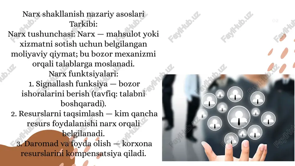 lili • talabni o‘lchash, bozor segmentlarini aniqlash, narx elastikligini baholash 3. xarajatlarni tahlil qilish • doimiy va o‘zgaruvchan xarajatlarni ajratish, marja hisobi 4. raqobatchilar va bozor holatini tahlil • raqobatchilar narxi, bozor tendensiyalari, substitut mahsulotlar 5. narx usullarini tanlash • cost-plus, value-based, dynamic, differential va boshqalar 6. narx siyosatini belgilash, joriy etish va monitoring • narxni joriy qilish, salohiyatli o‘zgarishlar, nazorat va takomillashtirish shuningdek, hwang va boshqalar narx menejment protsessini quyidagi komponenetlar bilan grafik tarzda ko‘rsatgan: rejalashtirish, tahlil, qaror, joriy etish, nazorat. 07 xarajat nazariyasi va narx tarkibi: doimiy (fixed) va o‘zgaruvchan (variable) xarajatlar: doimiy xarajatlar ishlab chiqarish hajmiga bog‘liq emas (ijara, ma’muriy xarajatlar), o‘zgaruvchanlar esa mahsulot hajmi bilan o‘zgaradi (xom ashyo, mehnat). marja (margin): har bir mahsulot bo‘yicha savdo narxi minus o‘zgaruvchan xarajat. to‘liq (full) xarajat bazali narx: barcha xarajatlar + ma’lum marja qo‘yish. marjinal narx (marginal pricing): qo‘shimcha bitta birlik mahsulotni ishlab chiqarish xarajatiga mos narx belgilash; ba’zan …