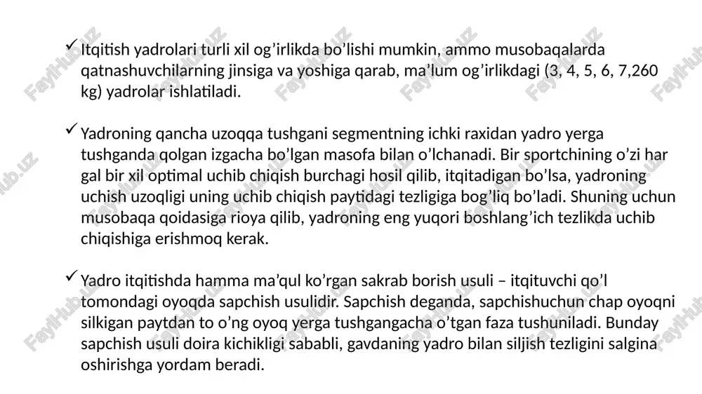 qitish tomoniga nisbatan orqa bilan turib bajariladi (91-rasm). uloqtiruvchining sapchisholdidan bunday dastlabki holati oxirgi kuchlanishdan oldin bo’ladigan keyingi holatga o’xshash, shuning uchun ham, u sapchish vaqtidayoq o’sha holatga yaxshi tayyorlanib olishni ta’minlaydi. shu bilan birga, orqa o’girib turgan holatda, sapchishni gavdani ancha chuqurroq engashtirib boshlash mumkin. itqitish tomoniga orqa qilib turgan holatdan sapchish boshlashdan oldin, o’ng oyoq doira chambaragiga juda yaqin joylashtirilib, chap oyoq esa uchi bilan orqaroqda yoki o’ng oyoq yonida turadi. ko’zlar itqitish tomoniga – qarama-qarshi tomonga qaragan bo’ladi. chap qo’l oldinga-yuqoriga erkin ko’tariladi. yadro itqitishda sapchishni bajarish vaqtida sportchi oldida quyidagi vazifalar turadi: yadro bilan gavdaning gorizontal tezligini oshirish; oxirgi kuch berish uchun qulay vaziyatga ega bo’lish va sapchishdan oxirgi kuch berishga ravon o’tish uchun qulay sharoit hosil qilish. itqituvchi sapchishga tayyorlanayotganda, o’ng oyog’ining uchiga ko’tariladi va gavda og’irligini unga o’tkazib, chap oyog’ini itqitish tomoniga yuqorilatib, orqaga uzatadi. keyin oldinga engashib, o’ng oyoqda cho’nqayadi-da, chap oyoqni bukib …