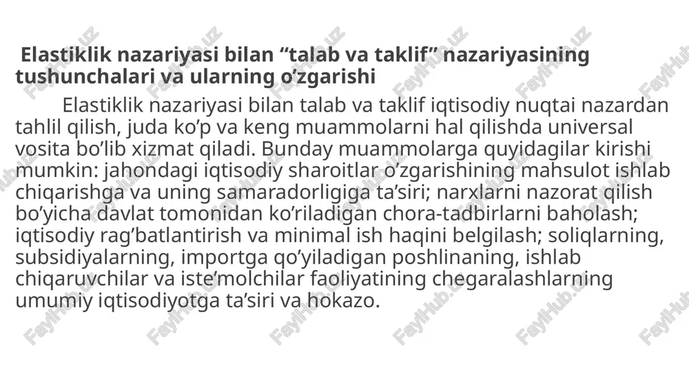 t miqdorini bildiradi. faraz qilaylik, narx muvozanat narxdan yuqori bo’lsin ya’ni (2.1-rasm). bu holda ishlab chiqaruvchilar, iste’molchilar sotib olishi mumkin bo’lgan miqdordan ko’proq mahsulot ishlab chiqarishga harakat qiladi. natijada ortiqcha mahsulot to’plana boshlaydi, mahsulot to’planishini kamaytirish yoki ularni sotish uchun ishlab chiqaruvchilar narxini kamaytirishi lozim bo’ladi. bu holda narx pasayadi, mahsulotga talab esa o’sadi, bu o’z navbatida taklif qilinadigan mahsulotning miqdorini kamayishiga olib keladi, bunday holning takroran davom etishi toki muvozanat narx o’rnatilguncha davom etadi. bu erda biz har bir narxga ma’lum miqdorda mahsulot to’g’ri keladi va sotiladi hamda u yagona deb faraz qilamiz. bu faraz, bozor erkin raqobatlashgan bo’lgandagina ma’noga ega bo’ladi, qachonki bunday bozorda sotuvchi va xaridor bozor narxiga ta’sir qila olmaydi. agar taklif yagona ishlab chiqaruvchi (monopolist) tomonidan belgilansa, narx bilan, taklif qilinadigan mahsulot miqdori o’rtasidagi moslik bir qiymatli bo’la olmaydi. nima uchun deganda, monopolist talabning o’zgarishiga qarab, narxni o’z foydasiga moslashtirib o’zgartirishi mumkin. shu sababli biz …