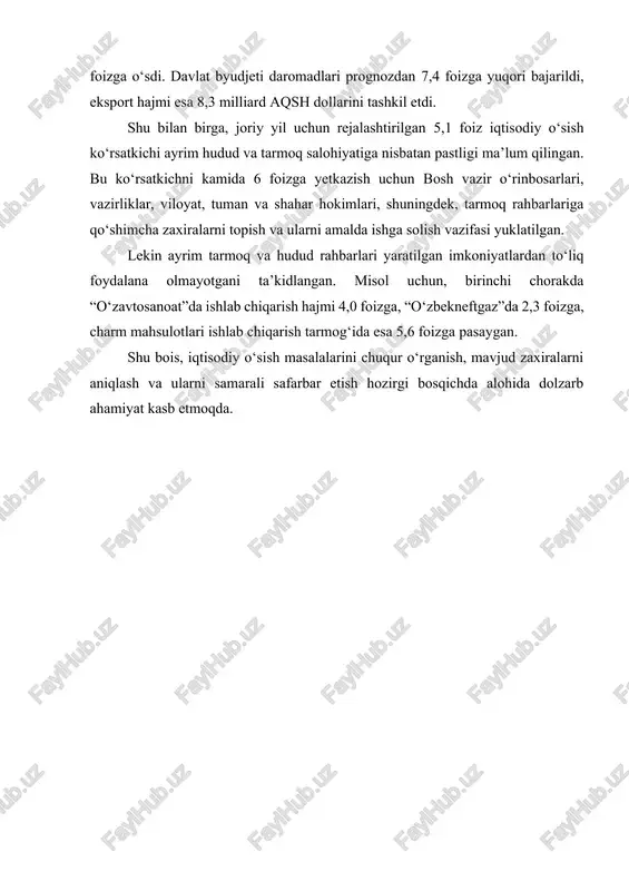 , xalq farovonligini ta’minlashga xizmat qiladi. iqtisodiy o‘sish negizida mamlakat iqtisodiyotidagi yetakchi tarmoqlarning rivojlanishi yotadi. u ishlab chiqarishning ilg‘or texnologik tuzilmasiga, yuqori mehnat unumdorligi darajasiga, ichki va tashqi bozorda talab yuqori bo‘lgan raqobatbardosh mahsulotlar ishlab chiqarishga tayanadi. boshqacha aytganda, iqtisodiy o‘sish — bu mahsulot ishlab chiqarishning real hajmini muntazam oshirib borish hamda jamiyat taraqqiyotida texnologik, iqtisodiy va ijtimoiy ko‘rsatkichlarning yaxshilanib borishini anglatadi. iqtisodiy o‘sishni aniqlashda mamlakat iqtisodiy taraqqiyotining eng umumiy ko‘rsatkichi bo‘lgan yalpi ichki mahsulot (yaim) asosiy o‘lchov sifatida qo‘llaniladi. yaim hajmining o‘sish sur’atlari iqtisodiy o‘sish dinamikasini ifodalaydi. shu bilan birga, iqtisodiy o‘sishning to‘liq manzarasini ko‘rsatish uchun aholi jon boshiga to‘g‘ri keladigan real yaim hajmining o‘zgarishi ham hisobga olinadi. masalan, agar mamlakat aholisi yiliga 2,5 foizga, real yaim esa 2,5 foizga o‘ssa, unda umumiy o‘sish ko‘rsatkichi mavjud bo‘lsa-da, aholi jon boshiga to‘g‘ri keladigan daromad o‘zgarmaydi. shu sababli, iqtisodiy o‘sishni tahlil qilishda aholi jon boshiga yaimning real o‘sishi asosiy mezonlardan biri …