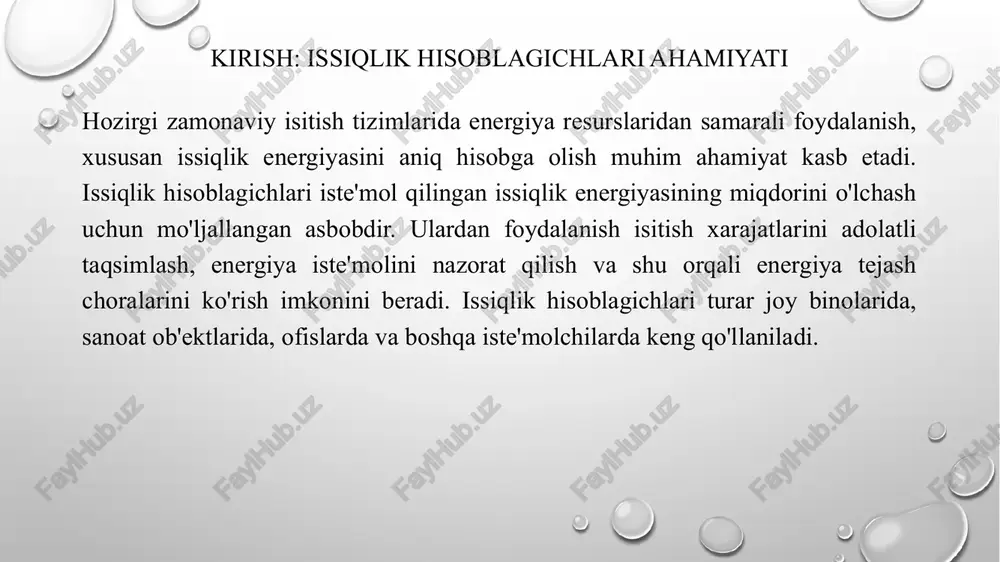 datchigining energiyadan mustaqil ishlashi (garchi hisoblash bloki energiya talab qilsa ham). kamchiliklari: * issiqlik tashuvchisidagi mexanik aralashmalarga sezgir (to'siqlar paydo bo'lishi mumkin). * aylanuvchi qismlarining yeyilishi tufayli aniqligining vaqt o'tishi bilan pasayishi. * kichik sarflanmalarda aniqlik past bo'lishi mumkin. * bosim yo'qotishlari mavjud. ultratovushli issiqlik hisoblagichlari: ishlash prinsipi ultratovushli issiqlik hisoblagichlari sarflanmani o'lchash uchun ultratovush to'lqinlaridan foydalanadi. quvur ichida bir juft ultratovush qabul qiluvchi-uzatuvchilar (datchiklar) joylashtiriladi. ular birin-ketin ultratovush signallarini issiqlik tashuvchisi oqimi bo'yicha va oqimga qarshi yo'nalishda yuboradi. oqim bo'yicha yuborilgan signal tezroq yetib keladi, oqimga qarshi yuborilgan signal esa sekinroq. ikki signalning yetib kelish vaqtlari farqi quvur ichidagi issiqlik tashuvchisining tezligiga proportsional bo'ladi. tezlikni quvurning kesimi maydoniga ko'paytirib, hajm sarflanmasi aniqlanadi. ultratovushli issiqlik hisoblagichlari: afzalliklari ultratovushli issiqlik hisoblagichlarining asosiy afzalliklari: * yuqori aniqlik va ishonchlilik. * hech qanday harakatlanuvchi qismlar yo'q, shuning uchun yeyilish bo'lmaydi va aniqlik vaqt o'tishi bilan o'zgarmaydi. * bosim yo'qotishlari juda kam. * issiqlik …
