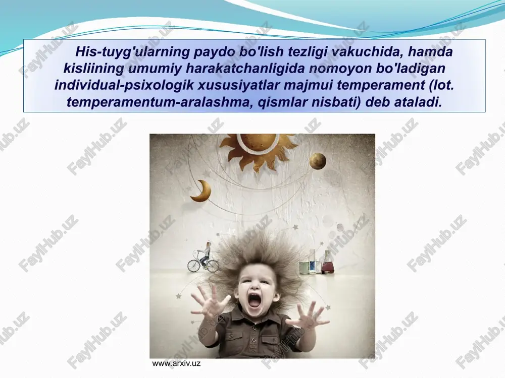 vidual farqlar asosida qo’zg’olish va tormozlanish o’rtasidagi vazminlik yotishi aniqlandi. nerv sistemasi kuchi tipning eng muhim kursatkichdir. nerv faoliyatining tipiorganizimning tabiiy xususiyatidir. u nasliydir, lekin butunlay o’zgarmas hisoblanmaydi, u rivojlanishda va ma'lum darajada atrofdagi sharoit, muhit ta'siri tufayli o’zgaradi. www.arxiv.uz temperament tiplarining kelib chiqishida, yuqorida aytganimizdek, irsiyat asosiy rol o’ynaydi. agar irsiy fiziologik xususiyatlari bir hil bo’lgan bitta tuxumdan paydo bo’lgan (gomozigot) egizaklarning temperament xususiyatlarini irsiy fiziologik xususiyatlari unchalik bir hil bo’lmagan, ikkita tuxumdan paydo bo’lgan (geterozigot) egizaklarning temperament xususiyatlari bilan solishtirsak, bu narsa juda yaqqol ko’rinadi. geterozigot egizaklarga qaraganda gomozigot egizaklar temperamentlari xususiyatlarining o’xshashlik darajasi shunchalik ortiqqi, temperamentning irsiyat yo’li bilan berilishi imkoniyati 85% ga tengdir. garchi temperament tiplari, umuman olganda, irsiyatga bog’liq bo’lsada, temperamentning ayrim xususiyatlari hayot sharoitlari va tarbiyaga bog’liq holda ma'lum darajada o’zgaradi. temperamentning ayrim xususiyatlarining hayot sharoitlari va tarbiyaga bog’liq holda o’zgarishini temperament tiplarining voyaga etishidan farqlash lozim. temperament tipi unga hos bo’lgan barcha xarakterli …
