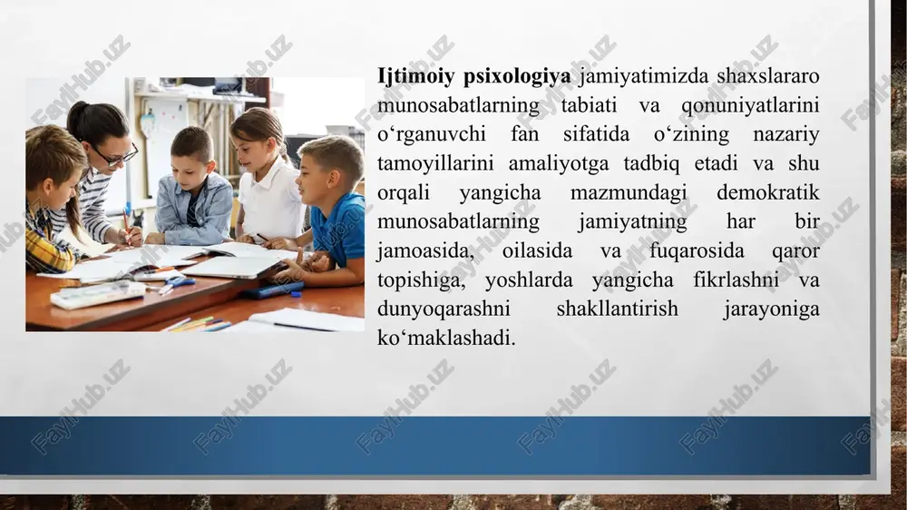 shiga, dunyoviy ilm va fanlarning gullab yashnashiga, fors, arab, qadimgi yunon madaniyati yutuqlarini o‘zlashtirishga yordam berdi. so‘nggi paytlarda respublikamiz olimlari xalq pedagogikasining manbalari doirasini kengaytirishni taklif qilishmoqda. “evropa pedagogikasida tarbiya uchun zarur bo‘lgan umuminsoniy xislatlarning mavjudligini tan olgan holda. yan amos komenskiy, ushinskiy, makarenkolarning ilmiy merosiy ahamiyatini e’tibordan chetda qoldirmay, bizda ham boshqa xalqlarda bo‘lgani kabi beruniy, forobiy, imom al - buxoriy, at - termiziy, navoiy, avloniy, behbudiy, munavvarqori kabi mashhur mutaffakkirlar borligini unutmasligimiz lozim. bizning yoshlar ko‘p yillar mobaynida ulardan, buyuk merosdan bebahra bo‘lishganligi esa achinarli holdir”. pedagogikaning fan sifatida shakllanishida chex pedagog olimi yan amos komenskiyning hissasi katta bo‘ldi. uning «buyuk didaktika» asari haqli ravishda pedagogika sohasida yaratilgan birinchi ilmiy asar hisoblanadi. xviii asrga kelib o‘rta osiyoda ham pedagogik fikrlar taraqqiy eta boshladi. xix asr boshlarida: mahmudxo‘ja behbudiy saidrasul aziziy abdulla avloniy saidahmad siddiqiy islom monoteistik din, ya’ni uning mazmuni yagona xudo -allohga iymon keltirishdir. bu dinning asoschisi …