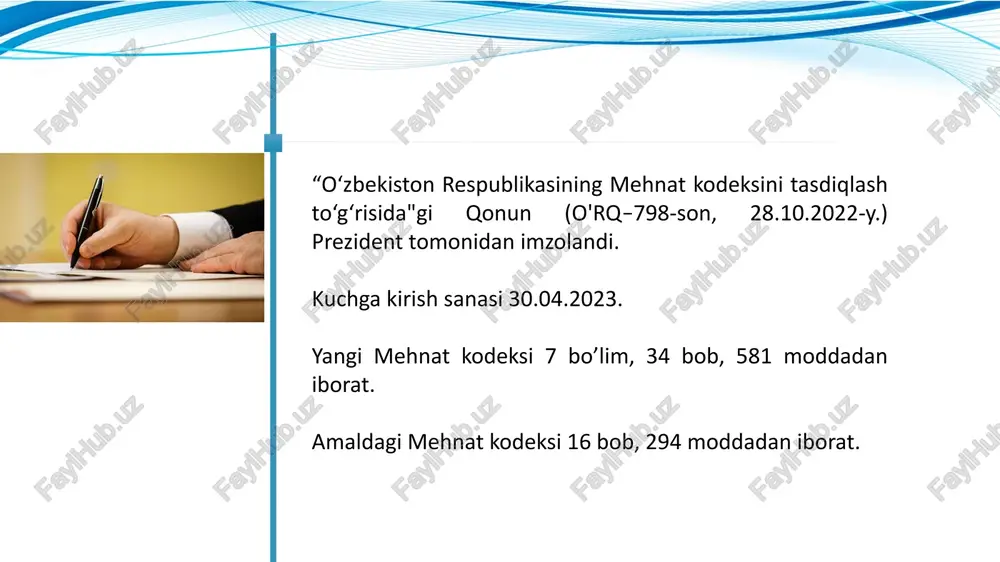 hisobga olinmagan (qog‘ozsiz shaklda mehnat munosabatlariga oid ish yuritish) ayrim sohalardagi ishchilar mehnat munosabatlari o‘ziga xos jihatlari hisobga olinmagan (sportchilar, murabbiylar, transport haydovchilari, ijodiy xodimlar va boshqalar) chiqarib tashlanayotgan normalar davlat ijtimoiy sug‘urtasi mehnat kodeksining tartibga solish predmeti hisoblanmasligi sababli amaldagi mehnat kodeksining xvi bobi (davlat ijtimoiy sug‘urtasi) va undagi 282-294-moddalar chiqarib tashlandi. yangi mehnat kodeksida ushbu bo‘lim asosan havola normalarini o‘z ichiga oladi. davlat ijtimoiy sug‘urtasi bo‘yicha munosabatlar mehnat kodeksining tartibga solish predmetiga kiritilmagan, lekin maxsus qonun hujjatlari bilan tartibga solinadi va alohida sohaning predmetini tashkil etadi. amaldagi mehnat kodeksining 100-moddasi ikkinchi qismining 7-bandi “xodimning pensiya yoshiga yetganligi munosabati bilan ish beruvchining tashabbusi bilan mehnat shartnomasini bekor qilish” asosi chiqarib tashlanmoqda. yakka tartibdagi mehnatga oid munosabatlar va ular bilan bevosita bog'liq ijtimoiy munosabatlarni huquqiy tartibga solishning asosiy prinsiplari etib quyidagilar belgilandi: • mehnat huquqlarining tengligi, mehnat va mashg'ulotlar sohasida kamsitishni taqiqlash; • mehnat erkinligi va majburiy mehnatni taqiqlash; • …