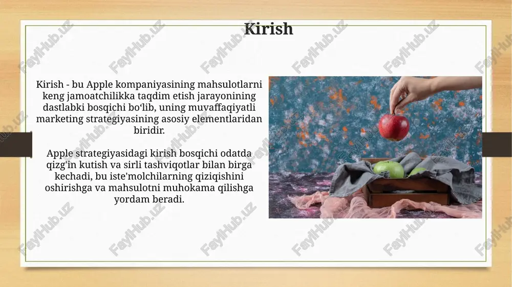 ing qadriyatlari va ambitsiyalariga ta'sir qilishi, ijtimoiy tendentsiyalarni kuchaytirishi mumkin. raqobatchilardan farqi apple o'z raqobatchilaridan farqli o'laroq, mahsulot dizayniga ustuvor ahamiyat beradi; ularning minimalistik yondashuvi, raqobatchilarning murakkabligi bilan solishtirganda, iste'molchilarni jalb etadi. apple ekotizimi raqobatchilardan ajralib turadi; iphone, ipad va mac kabi qurilmalar sinxronlashuvi, foydalanuvchilarga uzluksiz tajriba taqdim etadi, bu esa qulaylikni oshiradi. onlayn marketing: apple veb-sayti va ijtimoiy tarmoqlar apple veb-sayti soddaligi va intuitiv dizayni bilan ajralib turadi, mahsulotlarning yuqori sifatli tasvirlari va 360 gradusli ko'rinishlari xaridorga aniq tasavvur beradi. apple ijtimoiy tarmoqlarda kamdan-kam hollarda to'g'ridan-to'g'ri reklama qiladi; aksincha, ular hikoyalar orqali mahsulotning foydali jihatlarini ko'rsatadi va obunachilar bilan muloqot o'rnatadi. do‘kon tajribasi: apple store sirasi apple do‘konlari shunchaki savdo nuqtasi emas; ular 1:1 shaxsiy xizmat ko‘rsatish, bepul treninglar (masalan, 'today at apple' seanslari) va mahsulotlarni amalda sinab ko‘rish imkoniyatini beradi. apple do‘konlarining dizayni minimalizmga asoslangan bo‘lib, ochiq joylar, tabiiy yorug‘lik va mahsulotlar bilan o‘zaro aloqani rag‘batlantiruvchi yuzalar bilan …