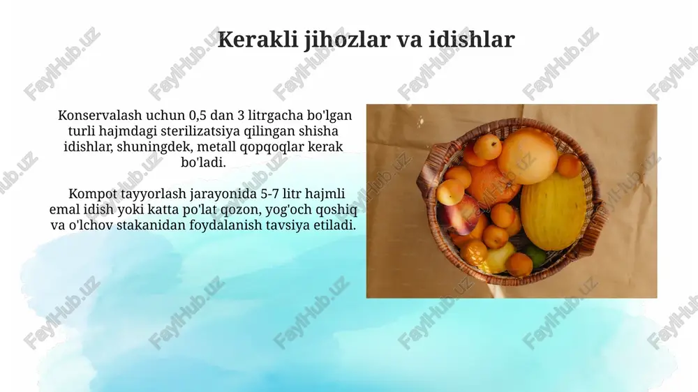 vomida qaynatish tavsiya etiladi, bundan yuqori haroratda vitaminlar yo'qoladi. konservatsiya usullari muzlatish, -18°c dan past haroratda oziq-ovqat mahsulotlarini saqlashning eng yaxshi usullaridan biri hisoblanadi, bu fermentatsiya va mikrobiologik buzilish jarayonlarini sekinlashtiradi va vitaminlarning saqlanishini ta'minlaydi. konservalashning eng samarali usullaridan biri pasterizatsiya boʻlib, 85-95°c haroratda 15-30 minut davomida mahsulotni issiqlik bilan ishlov berishni oʻz ichiga oladi, bu esa mikroorganizmlarni yoʻq qiladi va saqlash muddatini uzaytiradi. konservalash jarayoni konservalash bankalarini qaynatish jarayoni (avtoklavlash) yuqori bosim va harorat (121°c) yordamida, 20-30 minut davomida, mikroorganizmlarni butunlay yo'q qilishni ta'minlaydi. kompot tayyorlashda mevalarni 70-80°c haroratli shakar siropiga solib, hermetik muhrlangan bankalarda saqlash fermentatsiya jarayonini oldini oladi va kompotning sifatini uzoq muddat saqlaydi. turli xil meva va sabzavotlardan kompot tayyorlash retseptlari turli xil mevalarni birlashtirib kompot tayyorlashda, masalan, 100 gramm olma, 150 gramm nok va 50 gramm olxo'rini birgalikda ishlatib, boy va murakkab ta'm hosil qilish mumkin. kompot tayyorlashda meva va sabzavotlarning 1:2 nisbatda suv bilan …