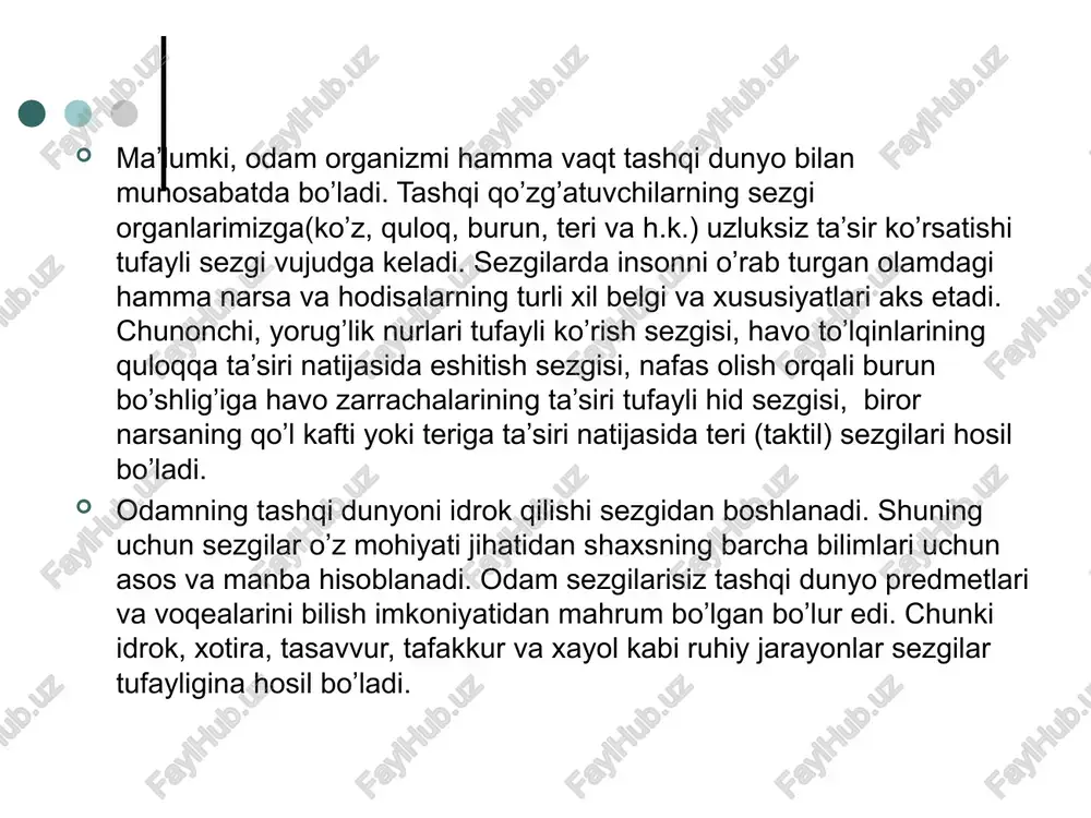 . xromatik ranglar psixofiziologik qonunga ko’ra yorug’lik nurlari uchburchak shisha prizma orqali o’tib singanda hosil bo’ladigan rangga aytiladi va ularga kamalak ranglar, ya’ni qizil, zarg’aldoq, sariq, yashil, havo rang, ko’k, binafsha tuslarini qamrab oladi. axromatik ranglar odatda oq rang, qora rang, kulrang va ularning turlicha ko’rinishlariga aytiladi biz ko’zimizdagi kolbachalar yordami bilan xromatik, ya’ni kunduzgi ranglar ko’riladi. tayoqchalar yorug’likni yaxshi sezuvchan bo’lib, xira va qorong’u paytlarda o’z funksiyasini bajaradi, axromatik ranglarni aks ettiradi. uch rangli sezgi nazariyasining asosiy qoidalari 1756 yilda m.v.lomonosov tomonidan bayon qilingan bo’lsa, 1856 yildan keyin nemis fizigi g.gelmgols tomonidan uni to’la isbotlab berilgan ushbu nazariyaga binoan to’r pardaning kolbachalarida uchta asosiy element mavjuddir, ulardan birining qo’zg’alishi qizil rang sezgisini, ikkinchi qo’zg’alishi yashil rang sezgisi va uchinchi qo’zg’alishi binafsha rang sezgisini hosil qiladi. nazariyaga ko’ra yorug’lik to’lqinlari birdaniga uchta elementni bir xilda qo’zg’atsa, oq rang sezgisi vujudga keladi. lekin yorug’lik to’lqinlari ikki yoki uch elementga ta’sir qilsa-yu, …