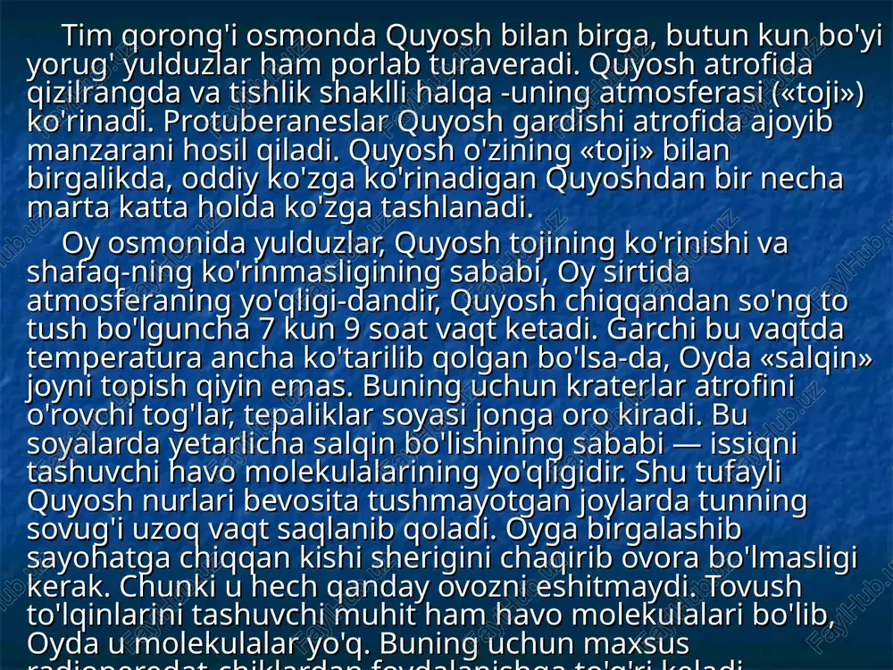 oliy qutbi kichik ayiq yulduz turkumi-ning eng yorug' yulduziga (alfasiga) to'g'ri kelsa, oy uchun qutb — ajdarho yulduz turkumining omega yulduziga to'g'ri keladi va shu boisdan oydagi kuzatuvchi uchun barcha yulduzlar shu yulduz atrofida aylanma harakatlanayotgandek tuyuladi (oy o'z o'qi atrofida aylanganligi tufayli). oyda adashgan kishining ham ahvoli ancha mushkul bo'ladi. oyning magnit maydoni yo'qligi tufayli u yerda kompasdan foydalanishning iloji yo'q. oyda faqat osmondagi yulduzlar vositasidagina ufqning turli yo'nalishlarini aniqlash mumkin bo'ladi. tunda iz qoldirib uchadigan yuzlab «uchar yulduzlar* ham u yerda ko'rinmaydi. yerda «uchar yulduz»larning kuzatilishi, osmon-ning bu «daydi» zarrachalarining yerga tushishida atmosferada cho'g'lanib iz qoldirishidandir. oyda atmosfera yo'qligi esa, har qanday kattalikdagi toshni ham oy sirtiga bemalol qizimay tushi-shini ta'minlaydi. oy relyefming asosiy qismini kraterlar tashkil etadi. biroq shu bilan birga u yerda yernikiga o'xshash obyektlar ham ko'plab topiladi. oyda ham pasttekisliklar, tepaliklar, tog'lar bor (80- rasm). bu obyektlarni birinchi marta italyan olimi g.galiley 1610-yilda o'zi yasagan …