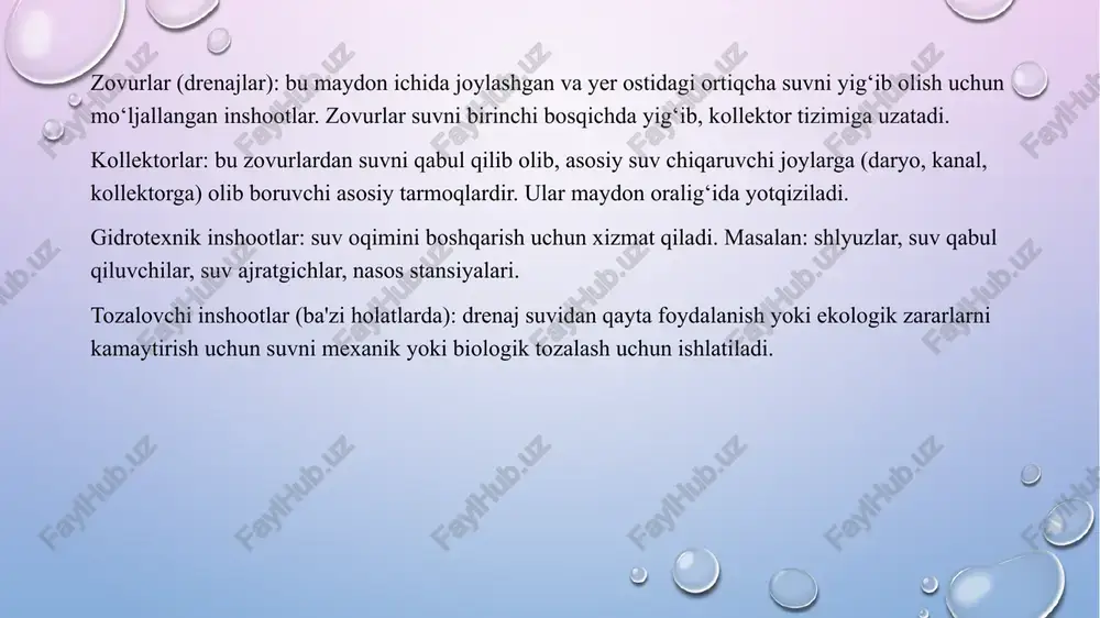 mlarning notekis ishlashi: relefga mos kelmaydigan qurilishlar suv to‘planishiga olib keladi. moliyaviy resurs yetishmasligi: texnik xizmat ko‘rsatish, nazorat va rekonstruksiya uchun mablag‘ yetarli emas. iqlim o‘zgarishi: yog‘ingarchilik va qurg‘oqchilikka mos tizimlar talab qilinadi. kollektor-zovur tarmoqlarining asosiy funksiyalari 1. ortiqcha suvni chiqarish kollektor-zovur tizimlari tuproqdagi ortiqcha suvni oqova holatga keltirib, maydondan chiqarib yuboradi. bu, ayniqsa, sug‘orishdan keyin yoki yomg‘irli mavsumlarda tuproqning botqoqlanishining oldini olishda muhimdir. 2. yer osti suvlari sathini tartibga solish ushbu tizimlar sizot suvlari sathini pasaytirish orqali tuproqning sho‘rlanishi va botqoqlanishining oldini oladi. bu, ayniqsa, yer osti suvlari sathi yuqori bo‘lgan hududlarda muhim ahamiyatga ega. 3. tuproqdagi tuzlarni yuvib chiqarish kollektor-zovur tizimlari orqali ortiqcha minerallashgan suvlar maydondan chiqariladi, bu esa tuproqdagi tuzlarning yuvilib chiqishiga yordam beradi va tuproqning meliorativ holatini yaxshilaydi. 4. hosildorlikni oshirishga xizmat qiladi tuproqning meliorativ holati yaxshilangach, o‘simliklar sog‘lom o‘sadi va yuqori hosil beradi. bu, ayniqsa, qishloq xo‘jaligi ekinlarining o‘sishiga normal sharoit yaratishda muhimdir. 5. suv …