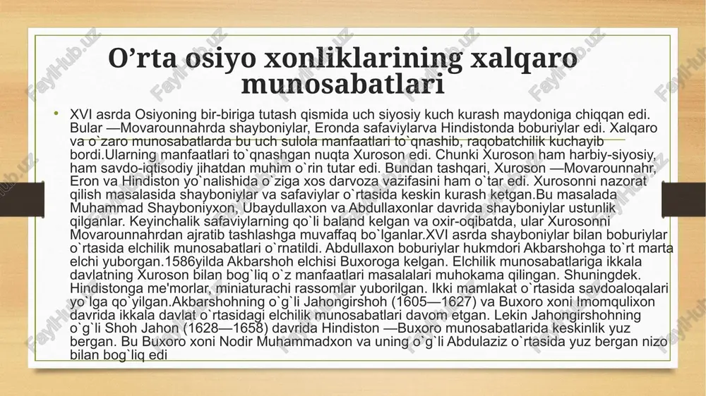 nardi. yirik shaharlardagi ko'pgina mahallalar hunarmandchilik tarmoqlari bilan nomlanardi. toshkentdagi "o'qchi", "kamolon" mahallalarida o'q va kamonlar ishlab chiqaradigan hunarmandlar yashagan. samarqand shahrida "zargaron", "chelangaron", "kamongaron", "misgaron", "sandiqsozlar", "to'qimado'zlik", "bo'yoqchilar" kabi hunar maskanlari, mahallalari bo'lgan va hokazo. orta osiyo xonliklari va eron munosabatlari orta osiyo xonliklari eron bilan asosan tovarlar almashish, mahsulotlar importi va eksporti bilan shug‘ullangan. eronning janubiy viloyatlari va portlaridan, ayniqsa, bandargah va abadan kabi shaharlardan, turli xil mahsulotlar, jumladan, matolar, ziravorlar, mevalar, va boshqa layoqatli tovarlar o‘rta osiyoga olib kelinardi.paxta va ipak savdosi: orta osiyo o‘lkalarida paxta va ipak ishlab chiqarish yuqori darajada rivojlangan edi. bu mahsulotlar eron orqali boshqa mintaqalarga, xususan hindistonga va yaqin sharqqa eksport qilinardi.ziravorlar va shirinliklar: eronliklar, shuningdek, orta osiyodan turli xil ziravorlar va qandolat mahsulotlarini olib ketgan. shuningdek, ularning suv tozalash va tarqatish texnologiyalari orta osiyo xonliklariga foydali bo‘ldi.boshqa tovarlar: eronning g‘arbiy mintaqalaridan, ayniqsa, qoraqalpoq va ozarbayjonlik savdogarlar orqali, orta osiyoga oltin, kumush, …