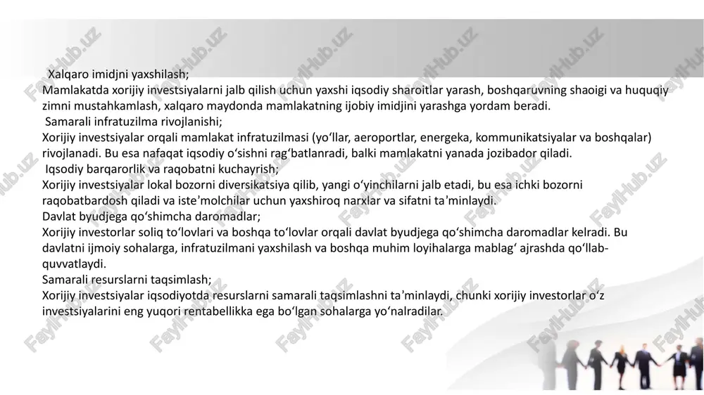 nlab, ish o‘rinlari sonini oshiradi. bu ijtimoiy barqarorlikni mustahkamlaydi. makroiqtisodiy barqarorlikni ta’minlash: investitsiyalar mahalliy iqtisodiyotga uzoq muddatli barqarorlikni ta’minlash imkonini beradi, chunki ular davlat byudjetiga soliqlar ko‘rinishida daromad keltiradi. qonunchilik va investitsion muhitni yaxshilash: xorijiy investorlarni jalb qilish uchun davlat investitsion muhitni yaxshilaydi, bu esa mahalliy tadbirkorlik uchun ham qulay sharoit yaratadi. bugungi kunda xalqaro raqobatning kuchayishi va global iqtisodiy muammolar fonida xorijiy investitsiyalarni jalb qilish har qachongidan ham muhim. shu sababli, mamlakatlar o‘z iqtisodiy siyosatlarini takomillashtirishga va xorijiy investorlar uchun qulay muhit yaratishga intilmoqda. iqtisodiyotning rivojlanishida xorijiy investitsiyalar ahamiyatini ko‘rsatadigan statistik ma’lumotlar quyidagi yo‘nalishlarda aniqlanadi: 1. jahon statistikasi jahon bankining ma’lumotlariga ko‘ra, xorijiy to‘g‘ridan-to‘g‘ri investitsiyalar (xti) hajmi 2022 yilda $1.3 trillionni tashkil etgan. bu raqam global iqtisodiy tiklanish jarayonidagi muhim ahamiyatni ko‘rsatadi. birlashgan millatlar tashkilotining savdo va rivojlanish konferensiyasi (unctad) hisobotiga ko‘ra, rivojlanayotgan mamlakatlar 2022 yilda jami xti oqimining 58 foizini qabul qilgan. 2. o‘zbekiston misolida o‘zbekiston respublikasi investitsiyalar …