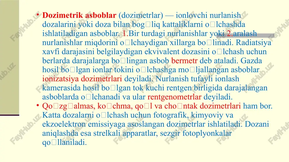 katlar variantini (yo'lini) tanlash nazarda tutiladi. masalan; zararlangan joyda shaxsiy tarkib olishi mumkin radiatsiya miqdorini aniqlash; zararlangan zonalarda tuzimalarning bo'lish muddatini aniqlash; tuzilmalarning zararlangan zonaga kirish vaqtini aniqlash; radioaktiv zararlangan zonaning maqsadiy bosib o'tish yo'lini (variantini) aniqlash; zararlangan o'choqdan tuzilmalarning chiqish vaqtini aniqlash; ruxsat etilgan nurlanish dozasini hisobga olgan holda o'choqda ishni boshlash vaqtini aniqlash va hokazo. radiatsion shariotni yadro quroli qo'llanilishi oqibatlarini taxmin qilish hamda radiatsion razvedka ma'lumotlari yordamida aniqlash va baholash mumkin. radiatsion shariotni taxmin qilish usulida baholashda muhit radiatsion zararlanishning miqyosi (masshtabi) va darajasi to'g'risida taxminiy ma'lumotga ega bo'lamiz, bu haqiqiy ma'lumotdan ancha farqlanishi mumkin, chunki taxminiy usul yadro zaryadi portlatilishdan keyin, ammo radioaktiv zarrachalar erga tushishidan oldin olib boriladi. taxmin qilish radiatsion holatni bu usulda baholashda quyidagi boshlang'ich ma'lumotlar zarur: 1) fmtx ob'ektlarida, harakat yo'nalishida yoki tuzilmalar va muassasalar joylashish (dam olish) tumanlarida radioaktiv zararlanishni vujudga keltirgan yadro portlashi vaqti; 2) fuqaro muhofazasi ob'ektida, harakat yo'nalishida, …