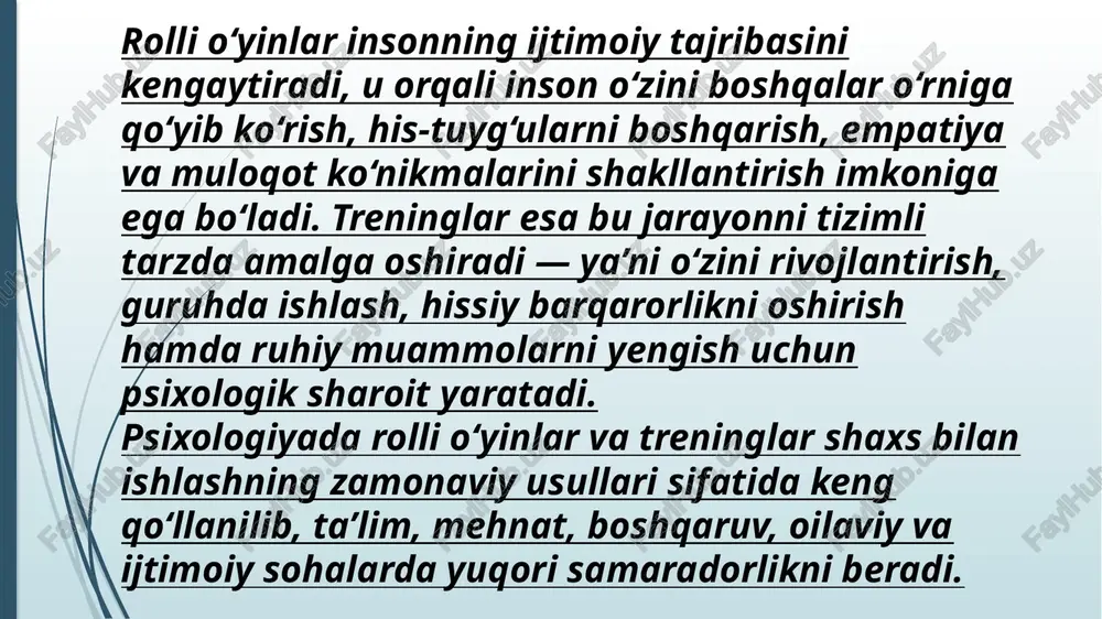 ni taqsimlashni o‘rganadilar. rolli o‘yin va treninglarning psixologik natijalari rolli o‘yin va treninglar quyidagi ijobiy psixologik natijalarni beradi: o‘ziga ishonchni oshiradi, kommunikativ to‘siqlarni kamaytiradi. emotsional barqarorlik va stressga chidamlilikni rivojlantiradi. muloqot madaniyatini va empatiya darajasini kuchaytiradi. shaxsda o‘zini anglash, o‘zini nazorat qilish va refleksiya jarayonlarini faollashtiradi. jamoada o‘z o‘rnini topish, yetakchilik fazilatlarini rivojlantirishga yordam beradi. bundan tashqari, rolli o‘yinlar va treninglar o‘zaro ishonch, ochiqlik, hamjihatlik va ijobiy psixologik muhitni shakllantiradi. bu esa shaxsning ruhiy salomatligiga va ijtimoiy moslashuviga bevosita ta’sir qiladi. ta’lim va amaliy psixologiyada rolli o‘yinlar va treninglarning o‘rni ta’lim sohasida rolli o‘yinlar o‘quvchilarda faol fikrlash, mustaqil qaror qabul qilish, jamoada ishlash va muammolarni hal etish ko‘nikmalarini shakllantiradi. o‘qituvchilar uchun o‘tkaziladigan psixologik treninglar esa ularning pedagogik muloqotini, stressni boshqarish va emotsional barqarorlikni oshiradi. amaliy psixologiyada esa bu usullar: mijoz bilan samarali muloqot o‘rnatish; konfliktlarni yechish; oilaviy munosabatlarni yaxshilash; ishchi jamoalarda motivatsiyani oshirish; shaxsiy rivojlanish va o‘zini baholashni shakllantirishda qo‘llaniladi. …